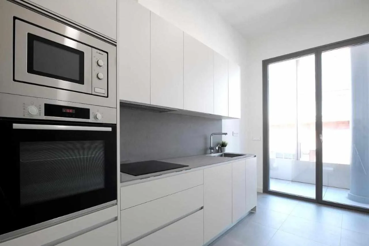 Kitchen or kitchenette in Mike House: Alójate en el corazón de Zaragoza