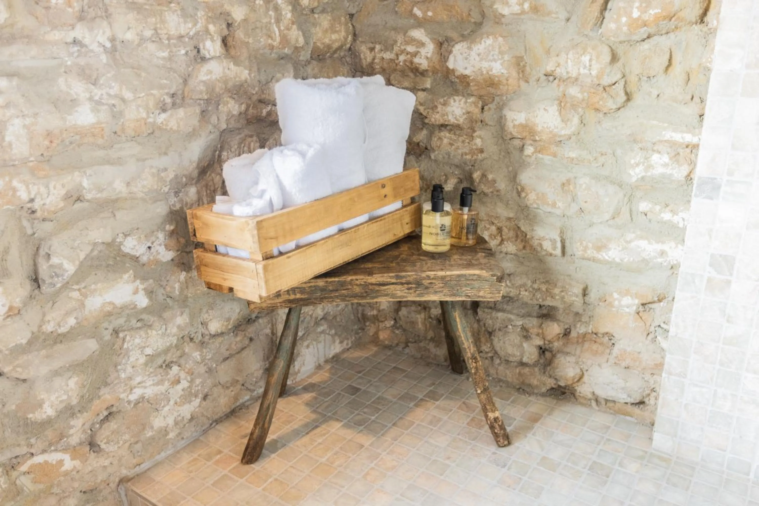 Decorative detail in Runa Farm