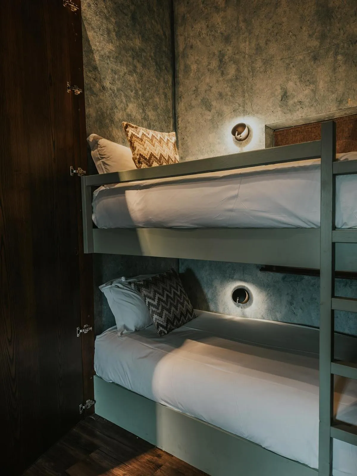 bunk bed, Bed in Runa Farm