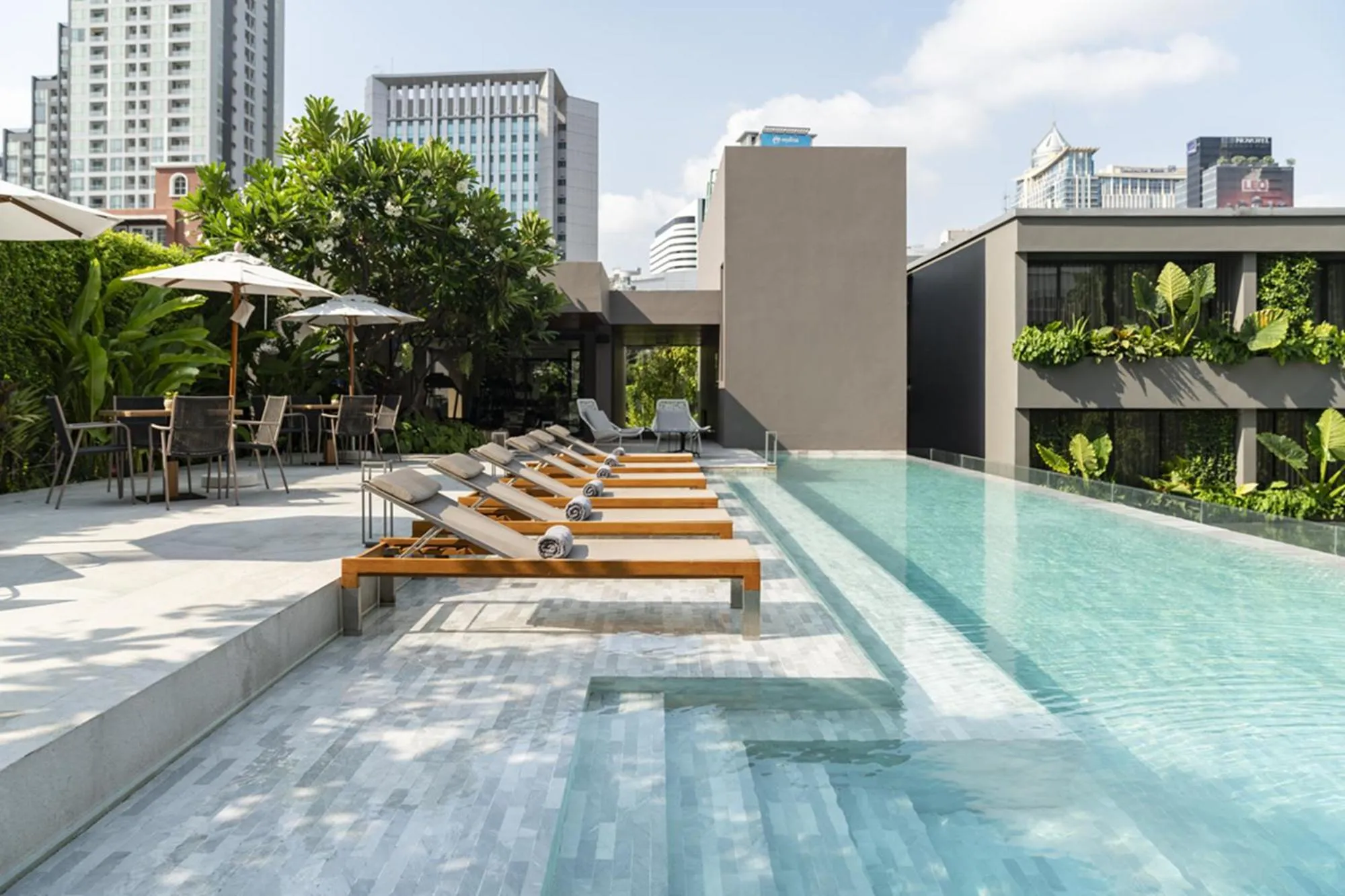 Property building in Ad Lib Hotel Bangkok