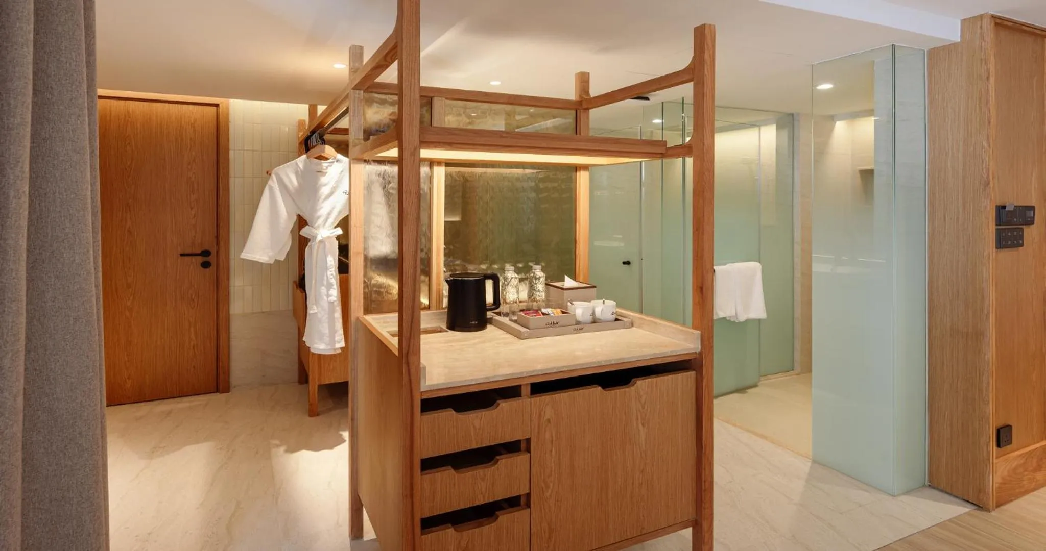 Toilet in Ad Lib Hotel Bangkok