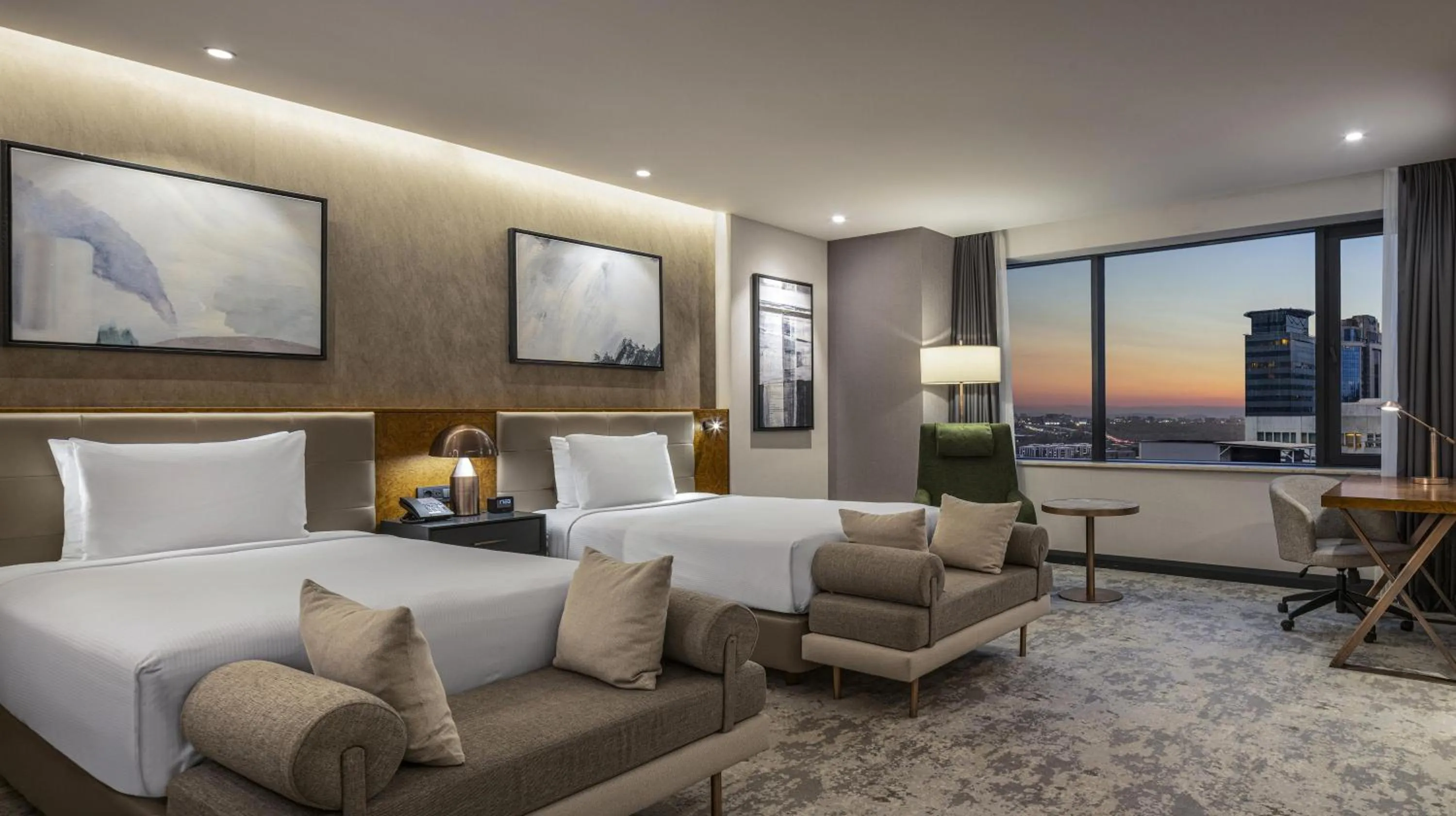 Living room, Bed in Hilton Istanbul Maslak