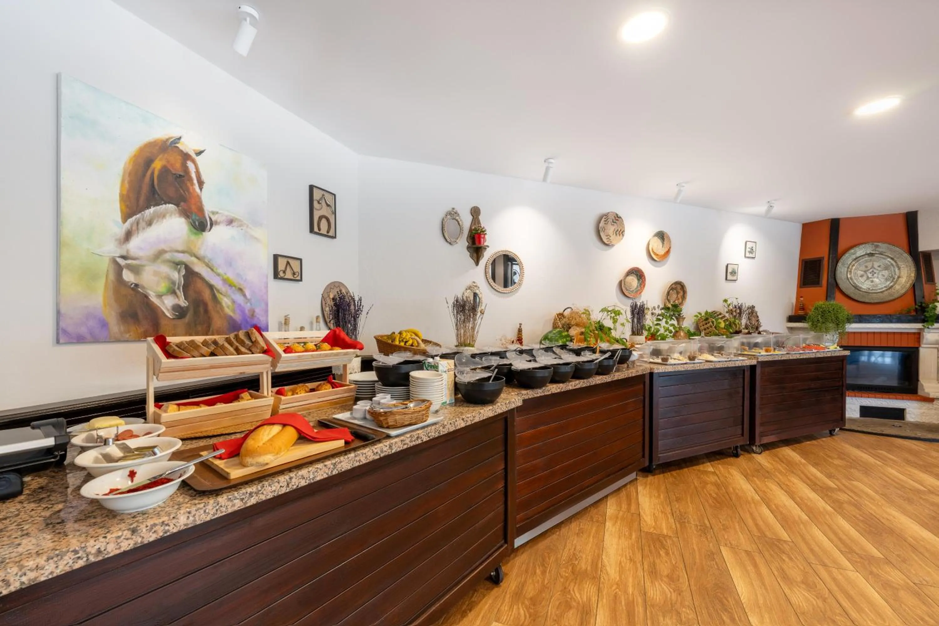 Restaurant/places to eat in Hotel Berke Ranch&Nature