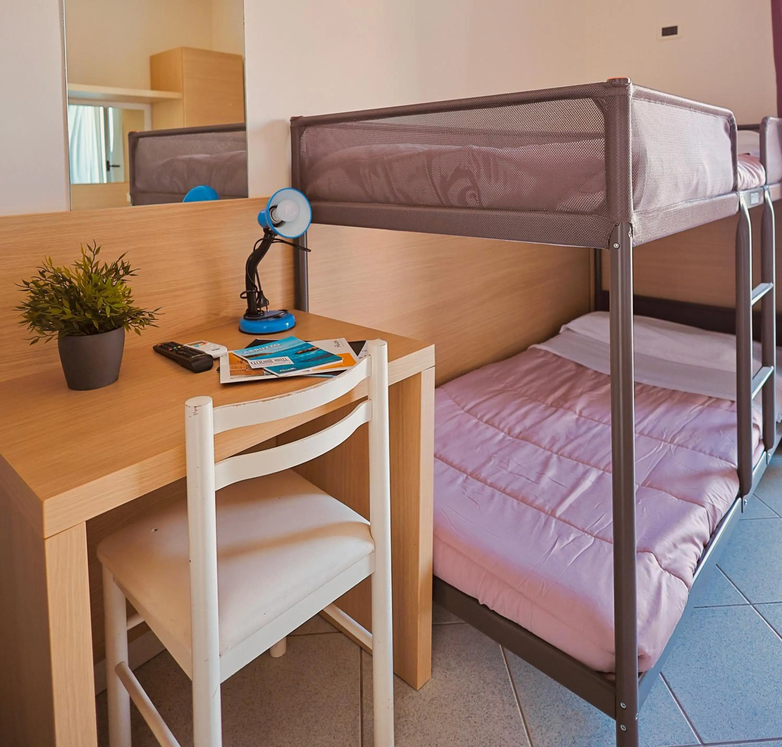 Bed in Hotel Felicioni