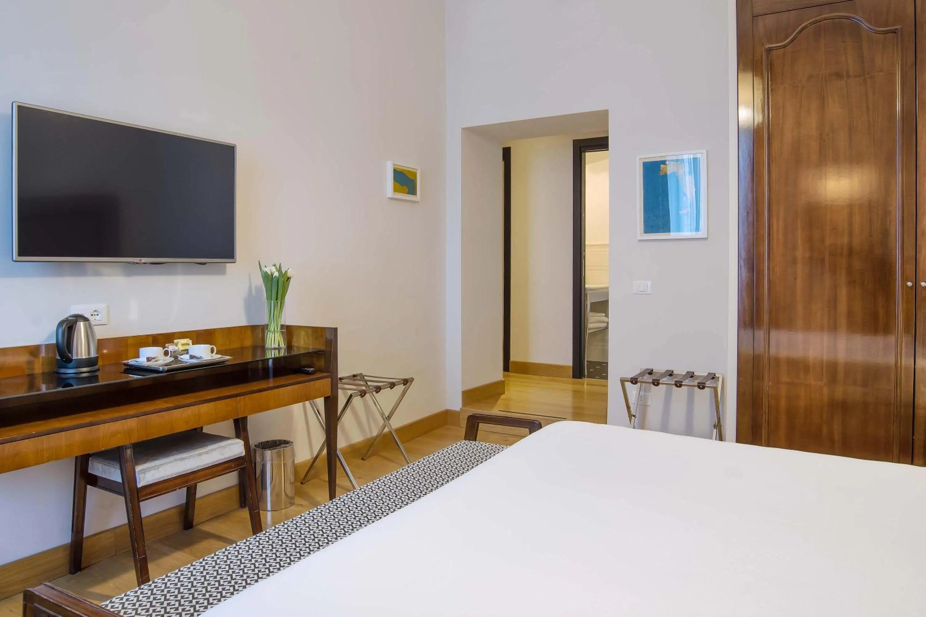 TV and multimedia, Bed in Relais Rione Ponte