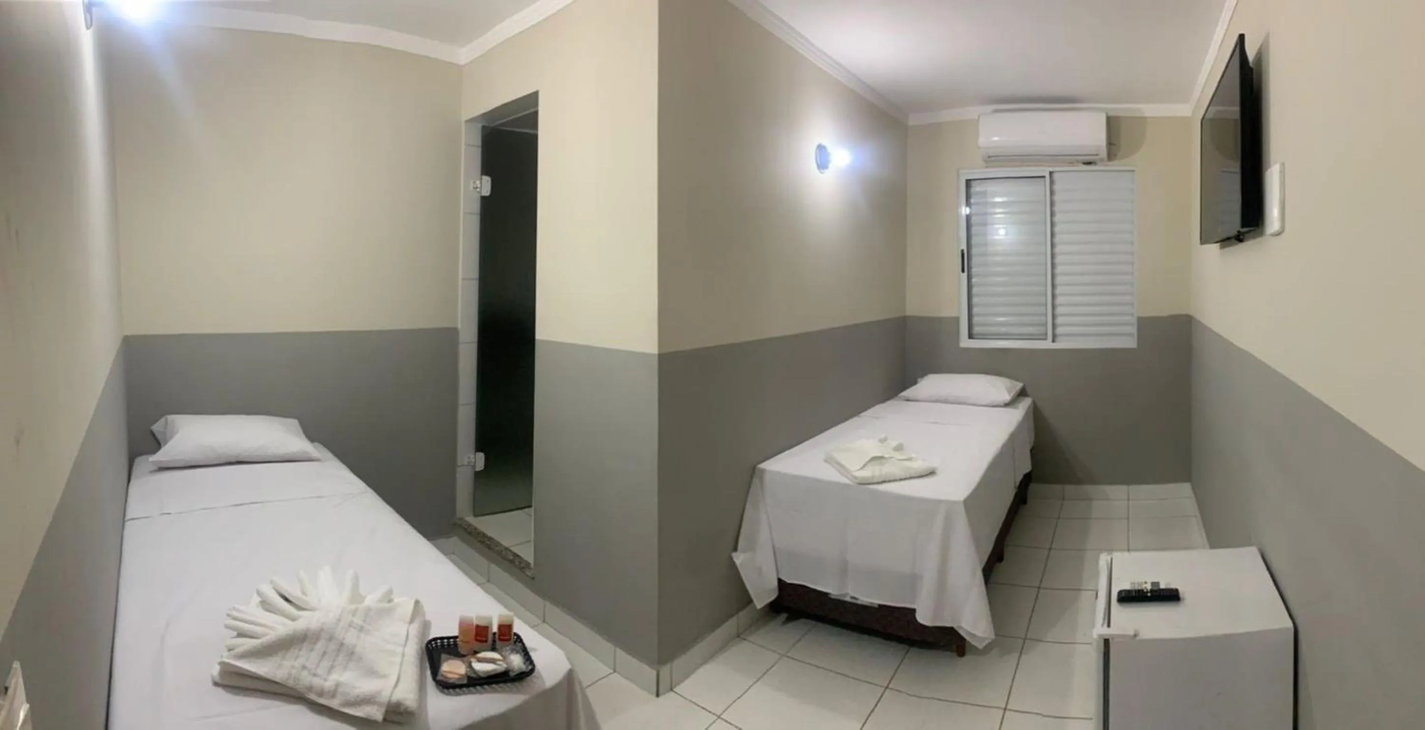 Bedroom, Bed in Hotel Barão Ribeirão