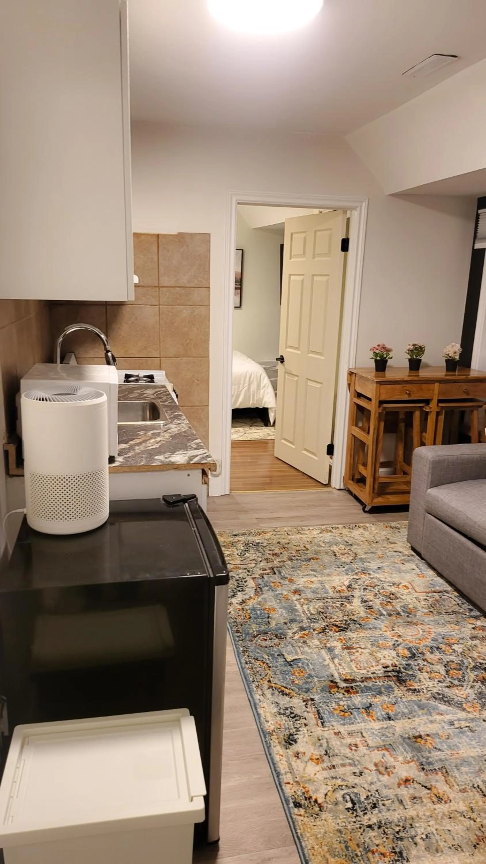 JstLikeHome - Old Ottawa Suite & Guesthouse