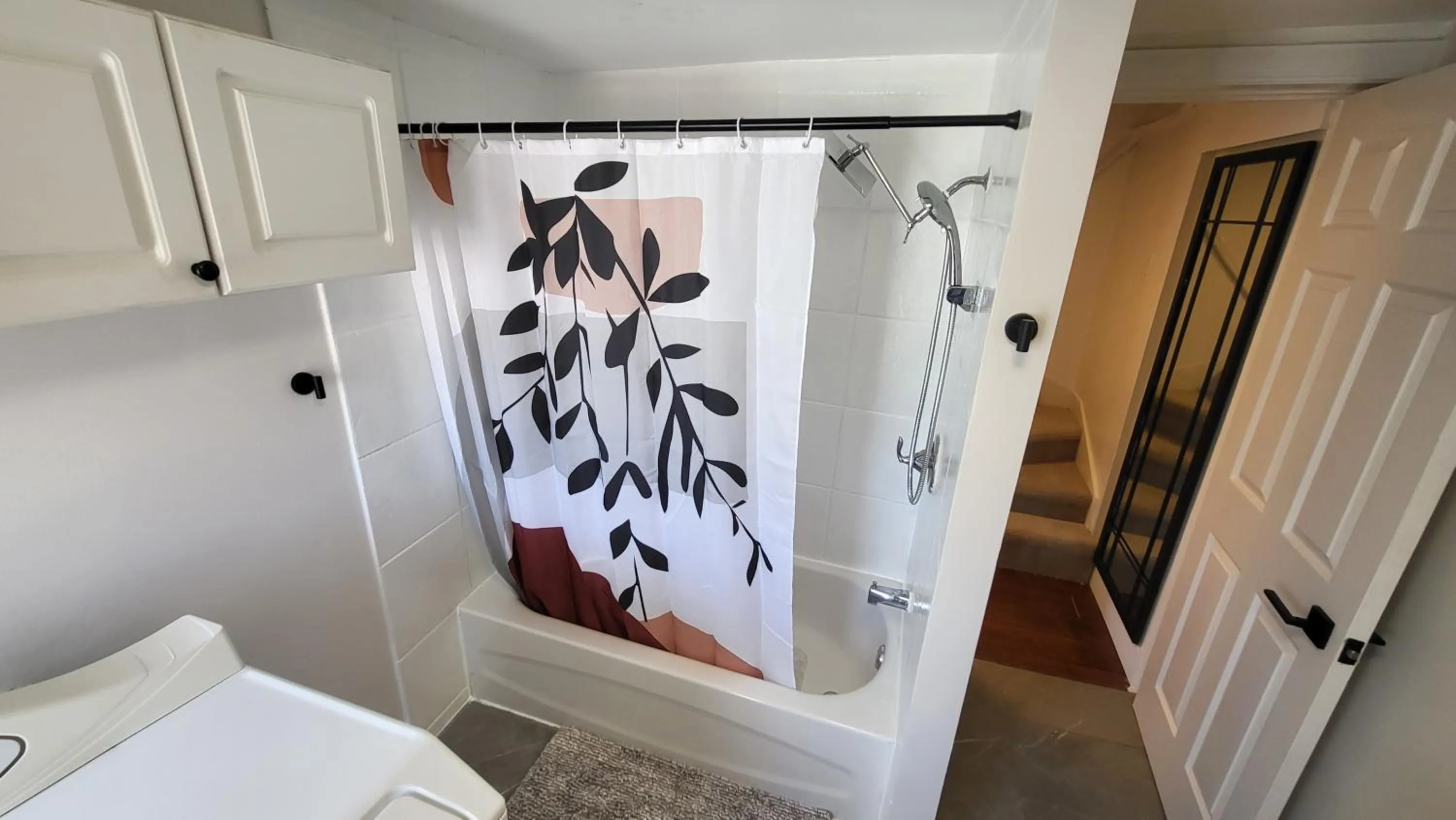 Bathroom in JstLikeHome - Old Ottawa Suite & Guesthouse