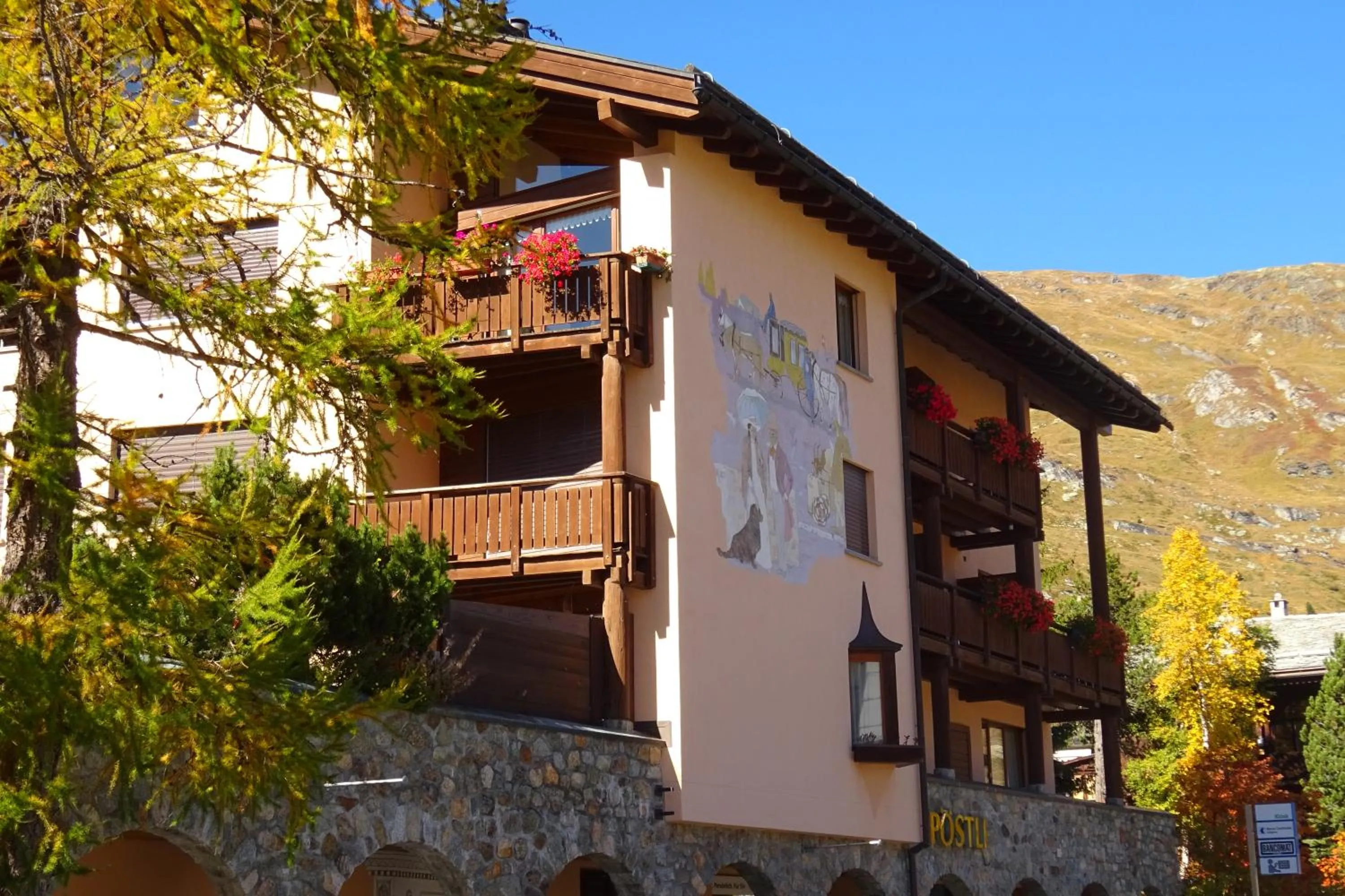 Property building in Hotel Pöstli