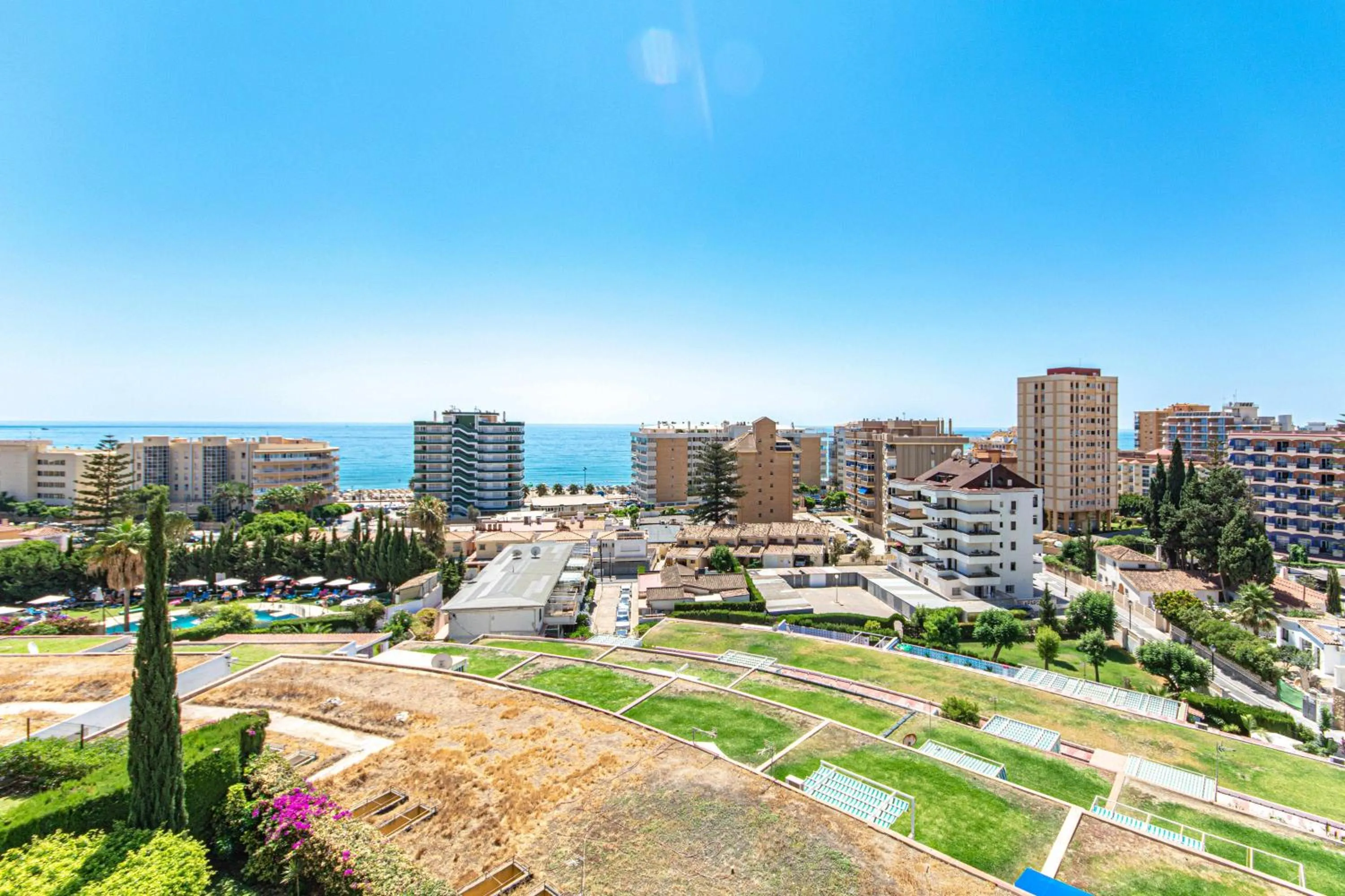 Lisasol. Apartamento con vistas al mar.