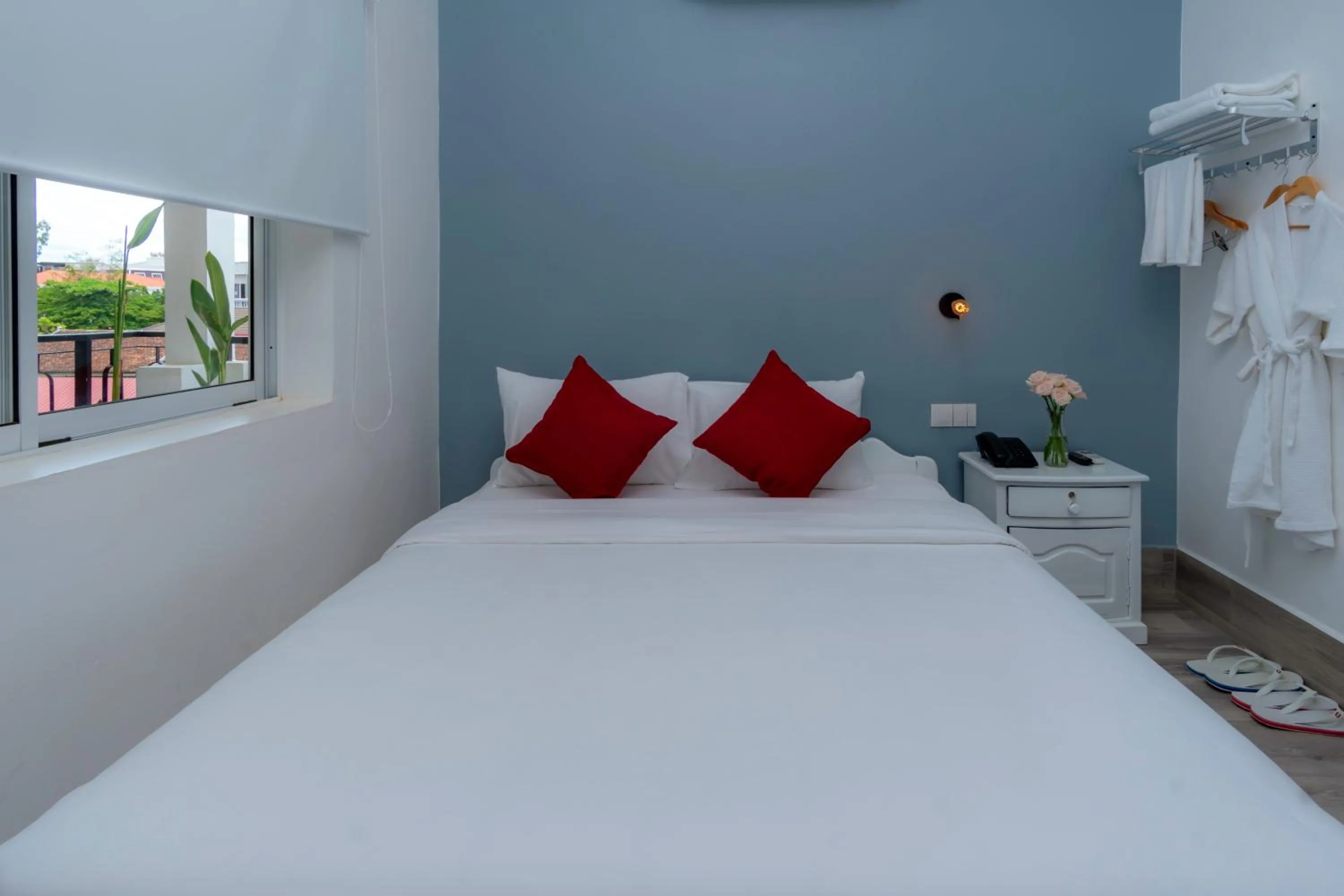 Bedroom, Bed in Glow Inn Siem Reap