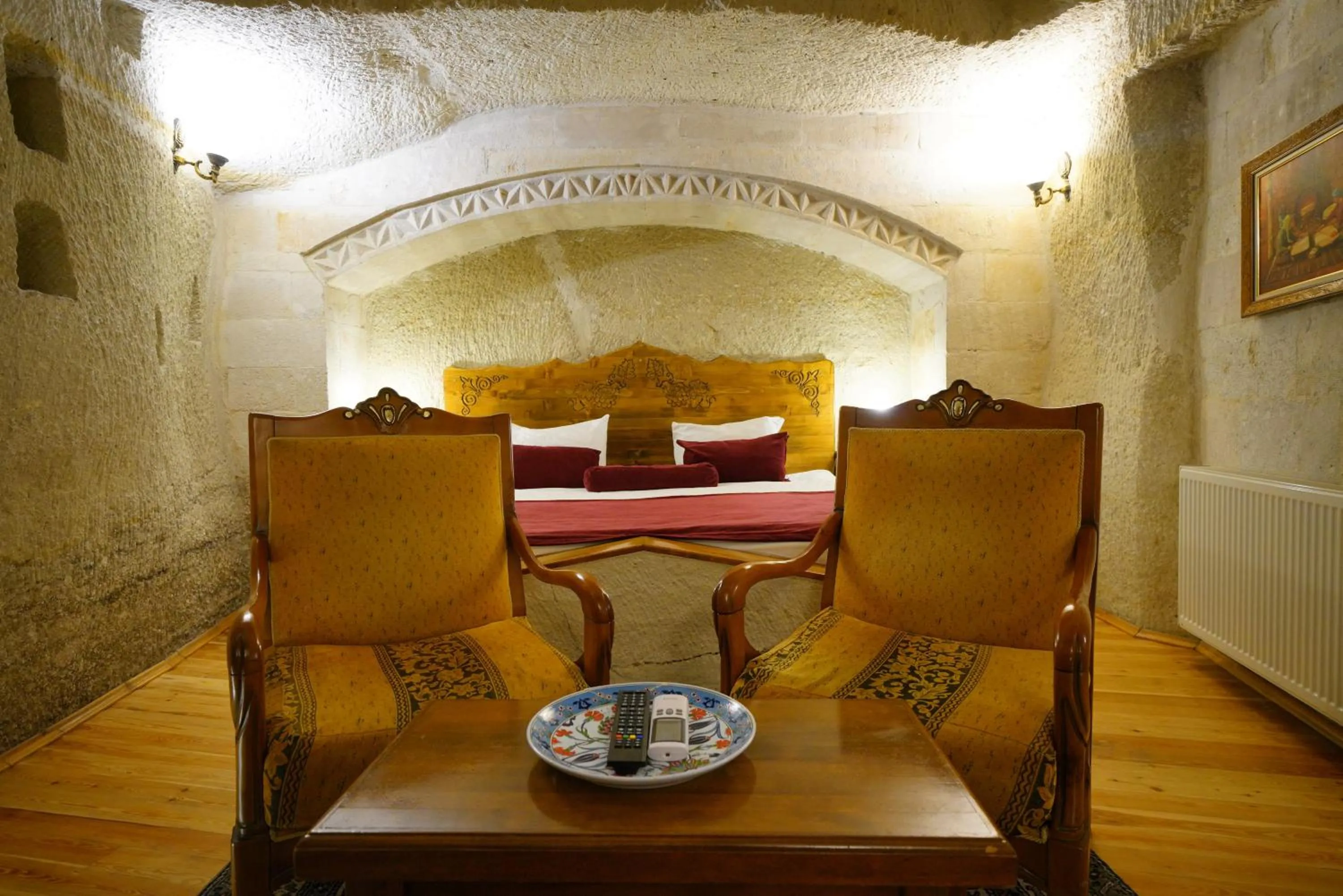 TV and multimedia in Harman Cave Hotel