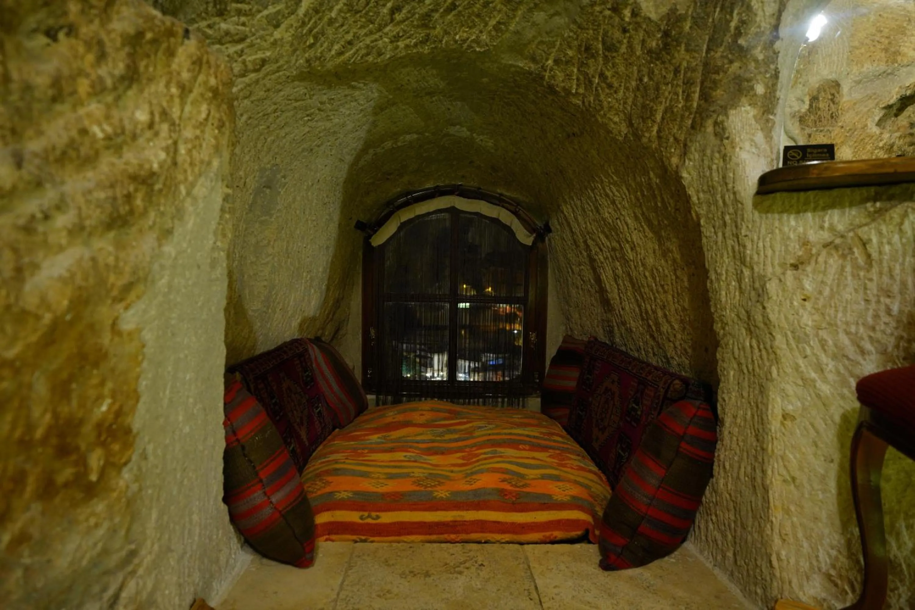 Decorative detail in Harman Cave Hotel