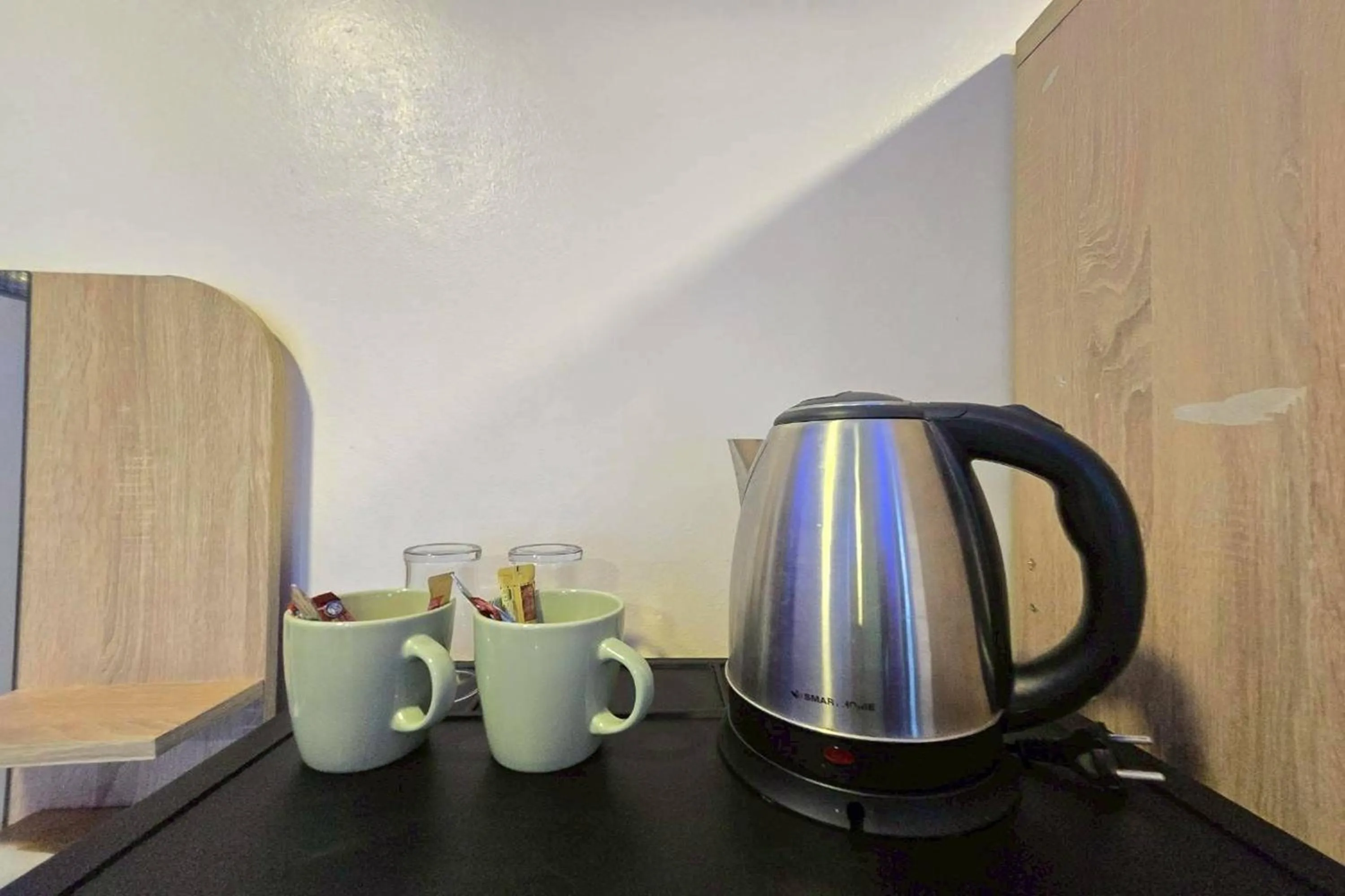 Coffee/tea facilities in Central Guesthouse Chiang Rai