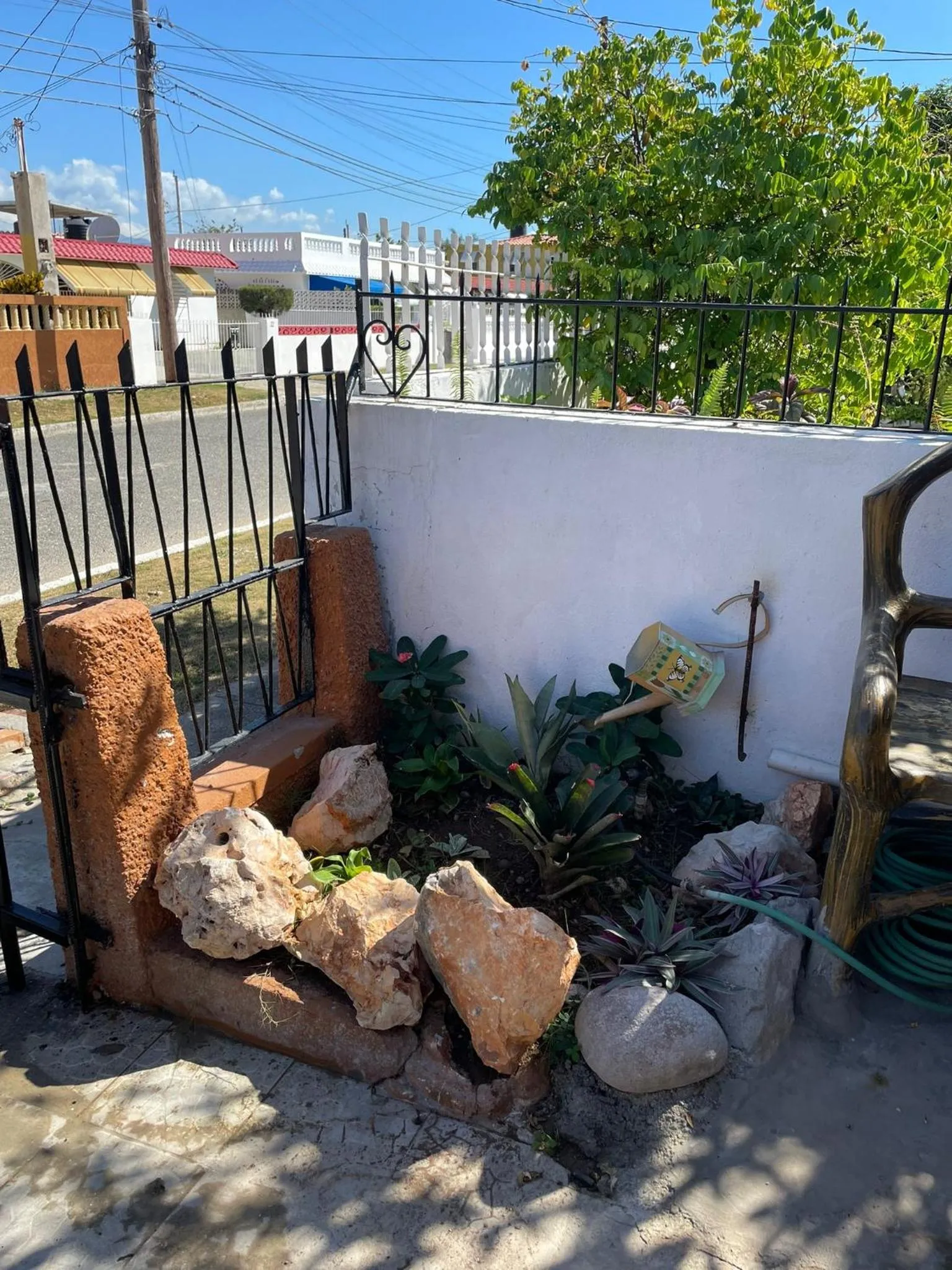 Zipcode Hideaway Guesthouse