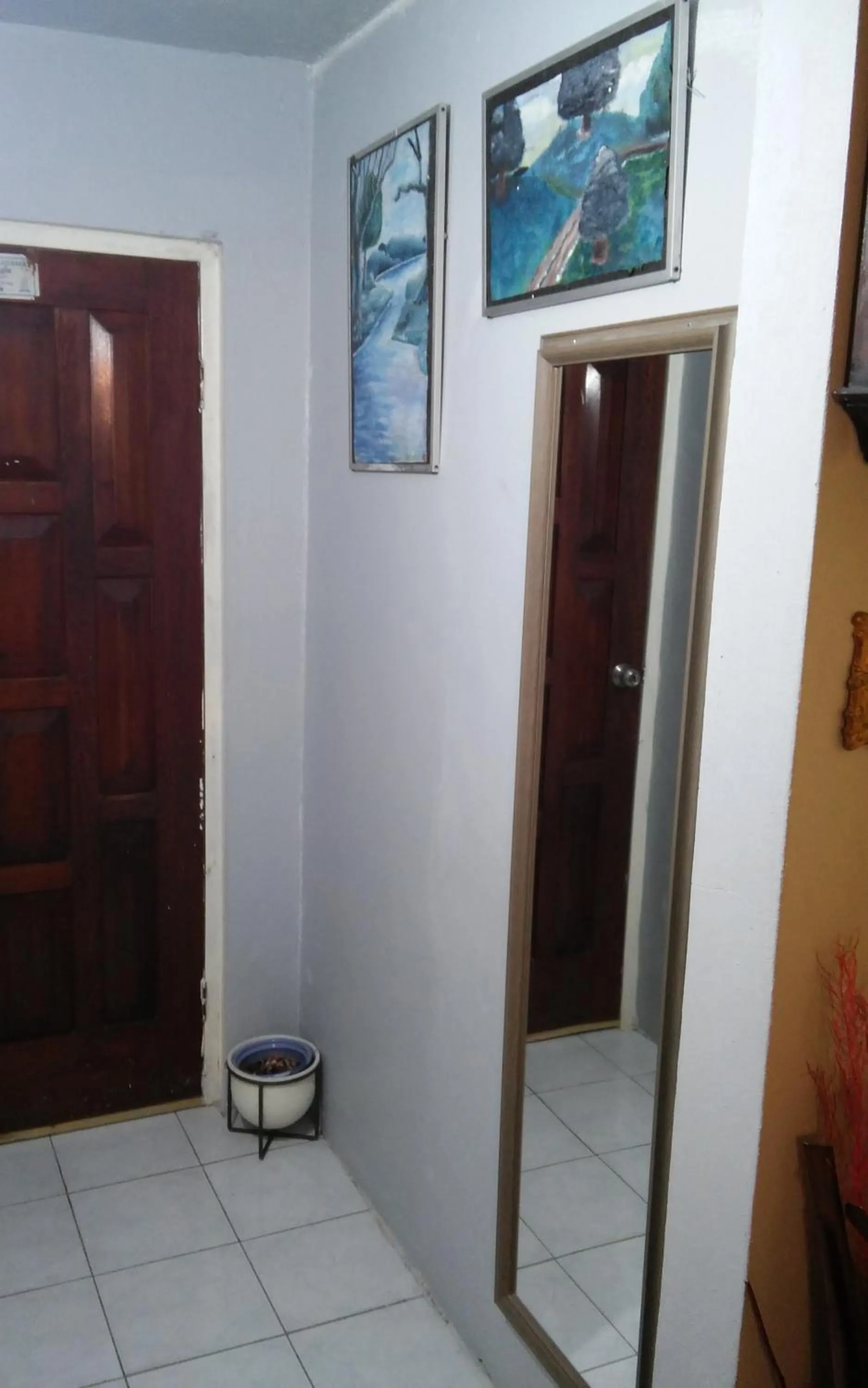 Zipcode Hideaway Guesthouse