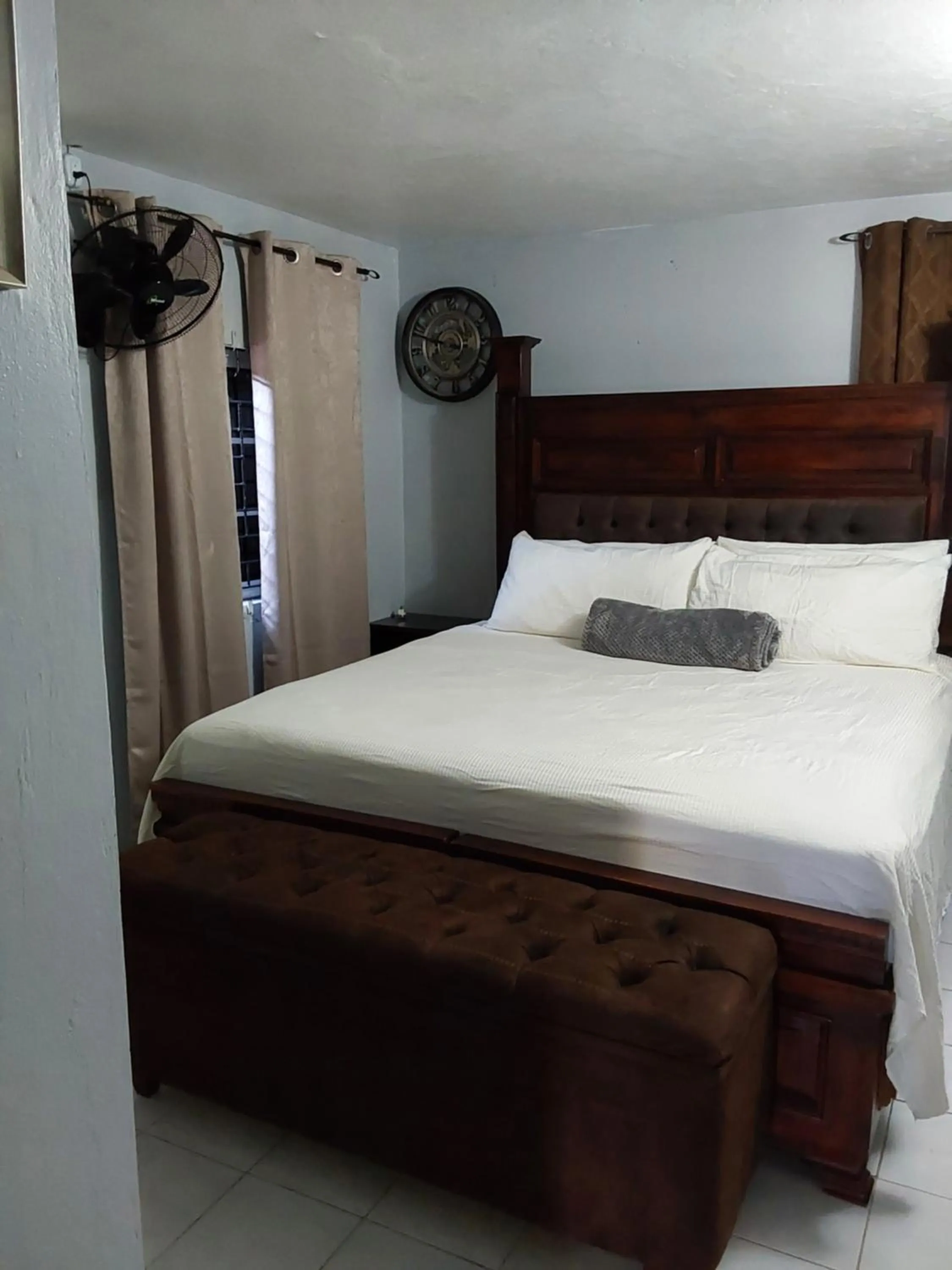 Bed in Zipcode Hideaway Guesthouse