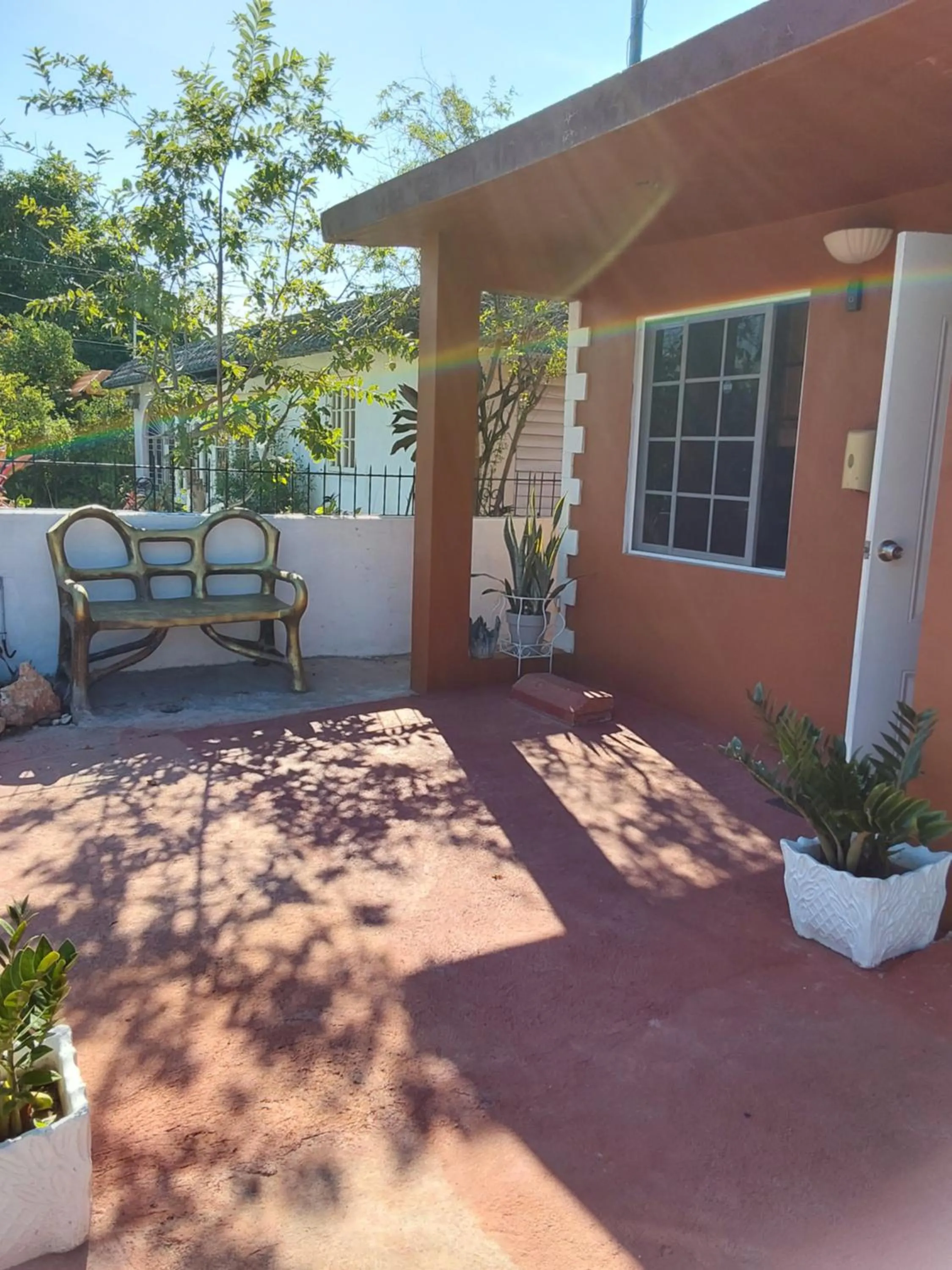 Zipcode Hideaway Guesthouse