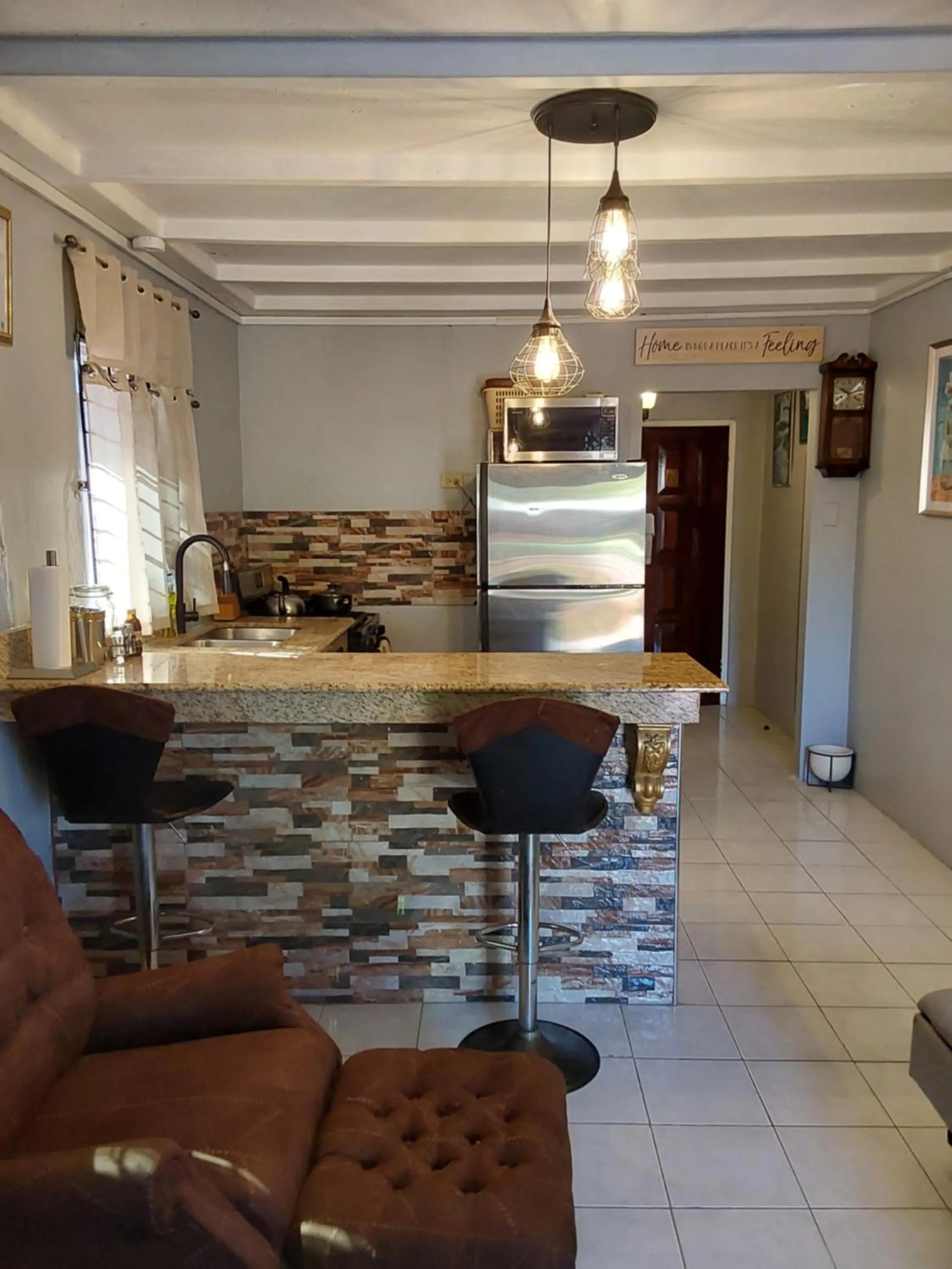 Zipcode Hideaway Guesthouse