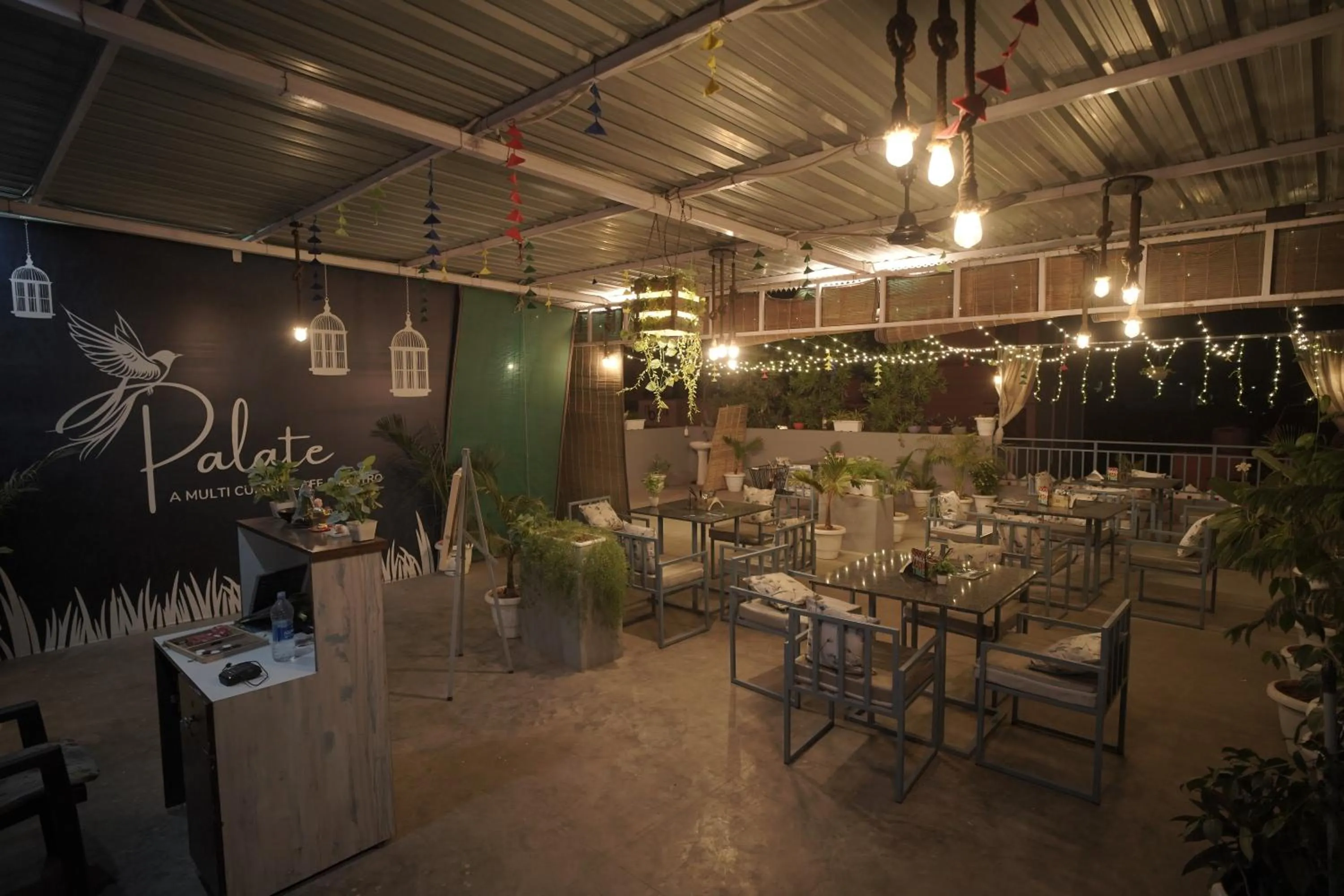 Restaurant/places to eat in Hotel Haridas Haveli Udaipur