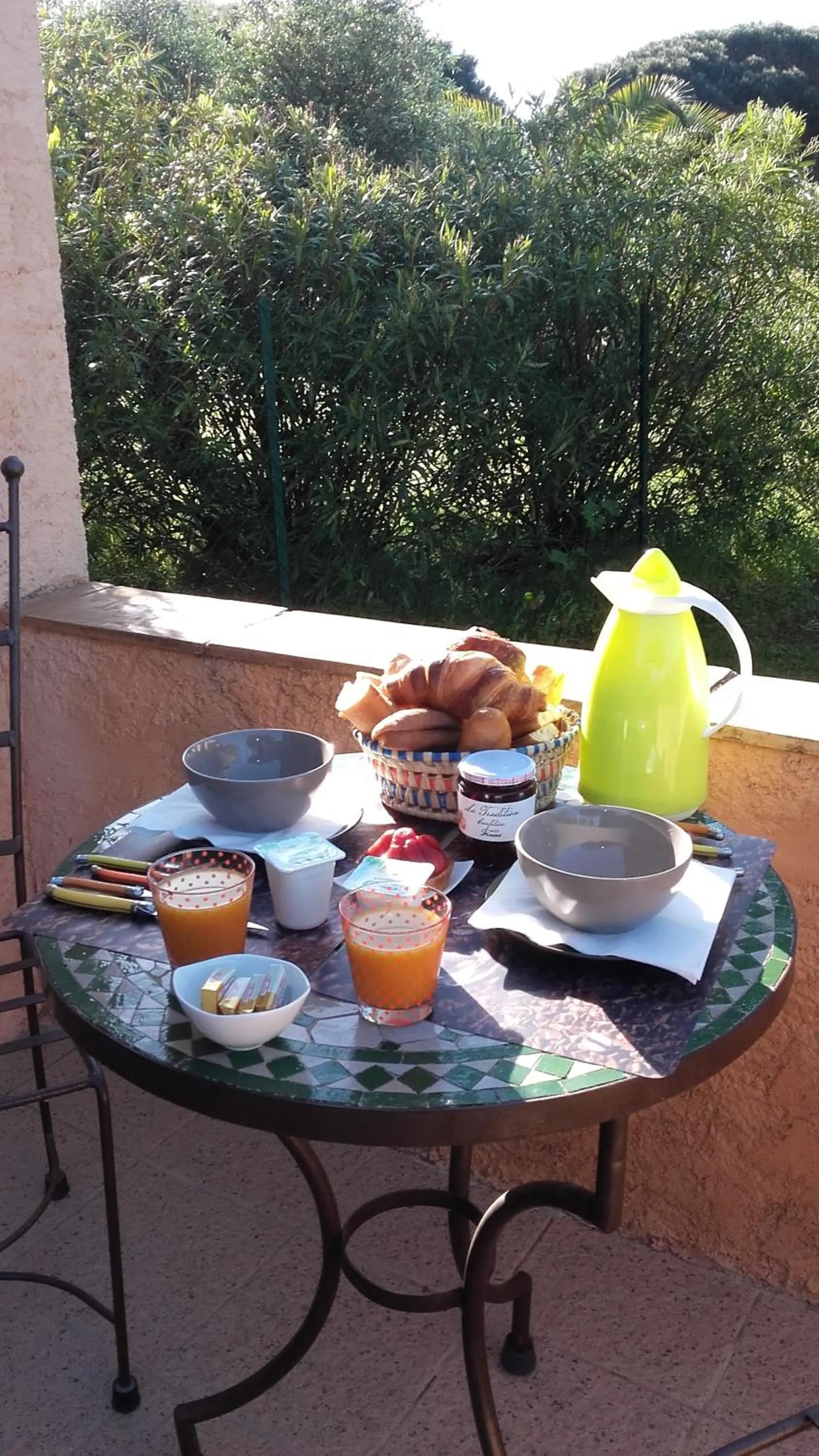 Food and drinks in Chambres d'hôtes Villa Alizé