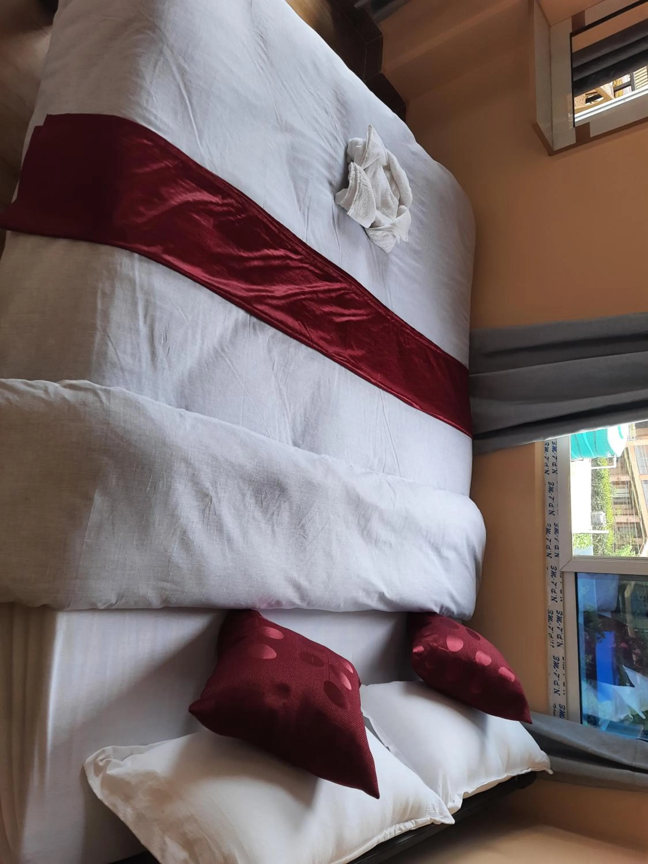 Bed in The Eagle Zone