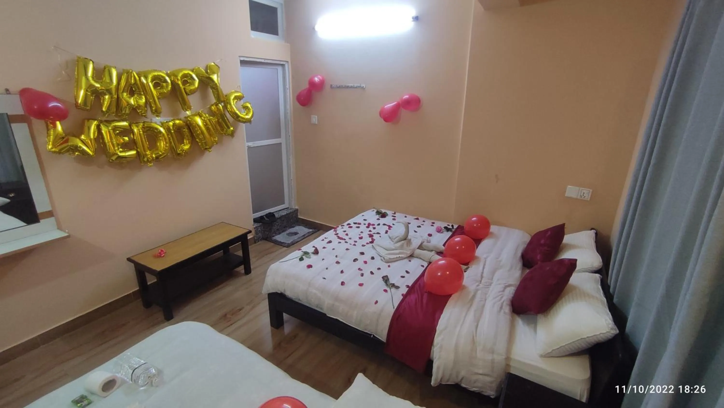 Bed in The Eagle Zone