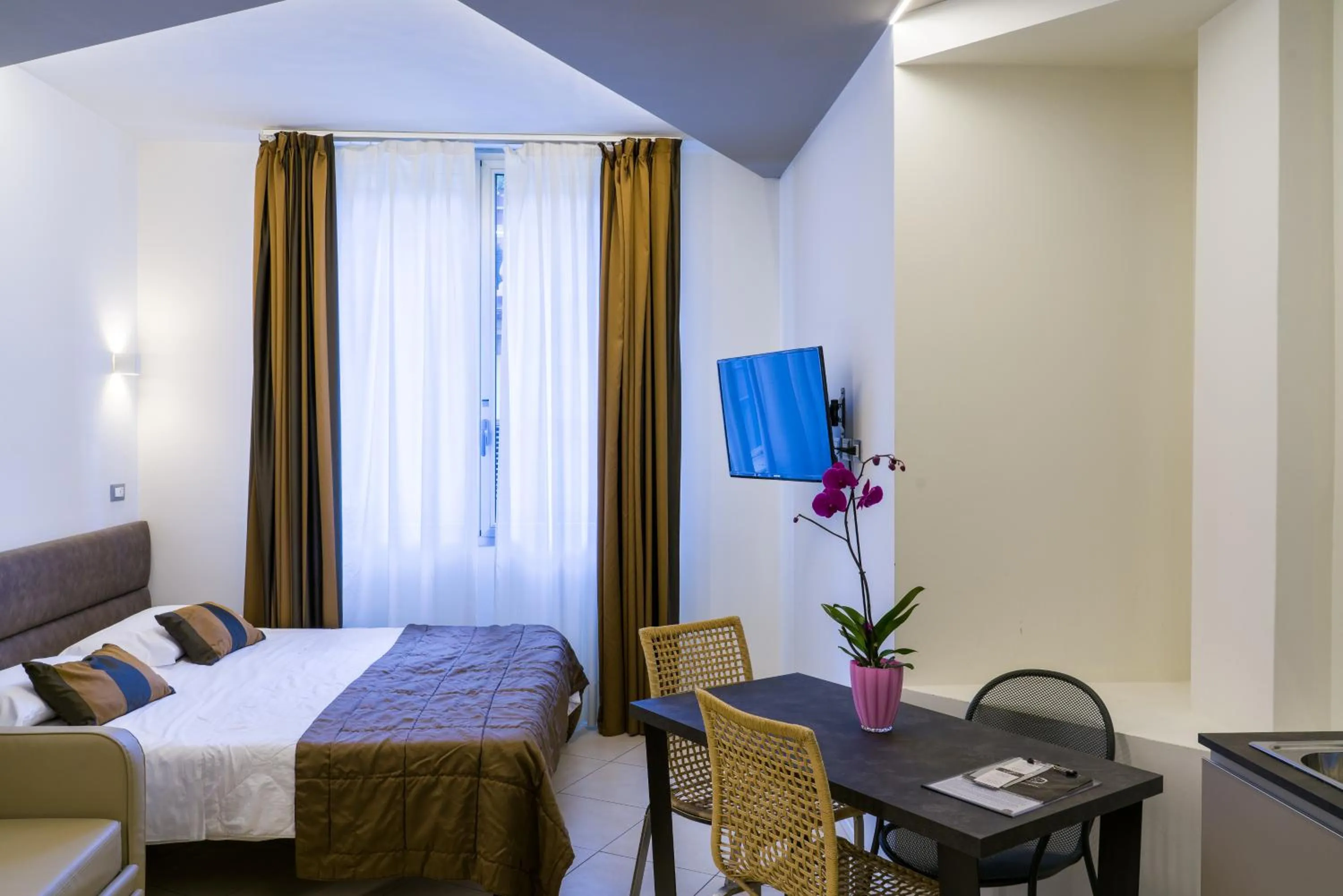 Bed in Appartamenti Astoria