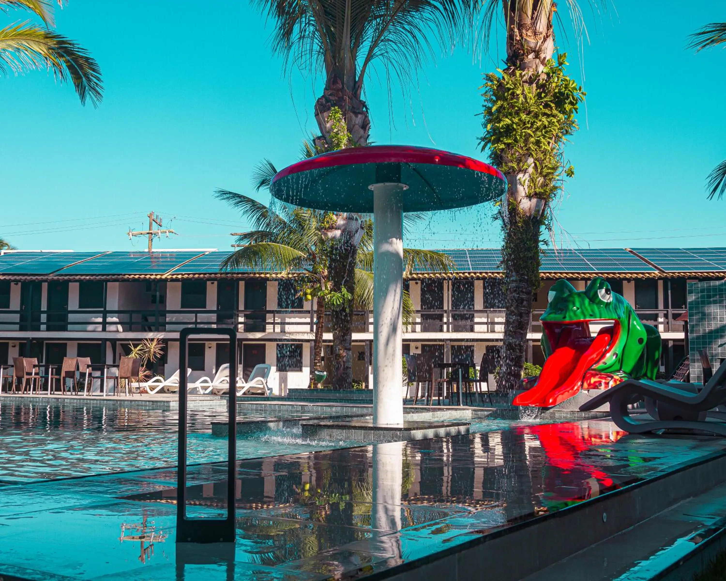 Property building in BEIRA MAR PRAIA HOTEL - ORLA - Praia de Taperapuan