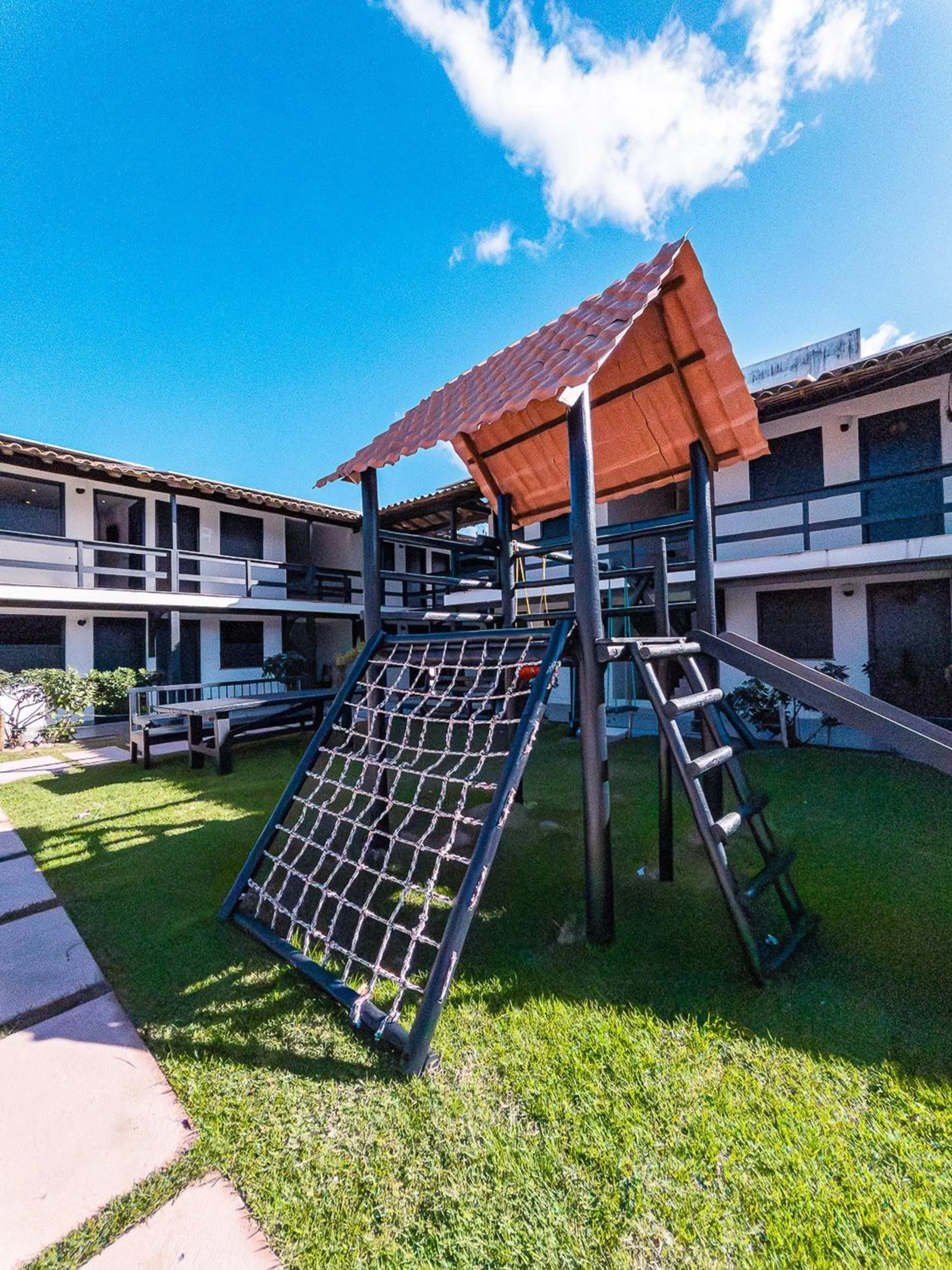 Property building in BEIRA MAR PRAIA HOTEL - ORLA - Praia de Taperapuan