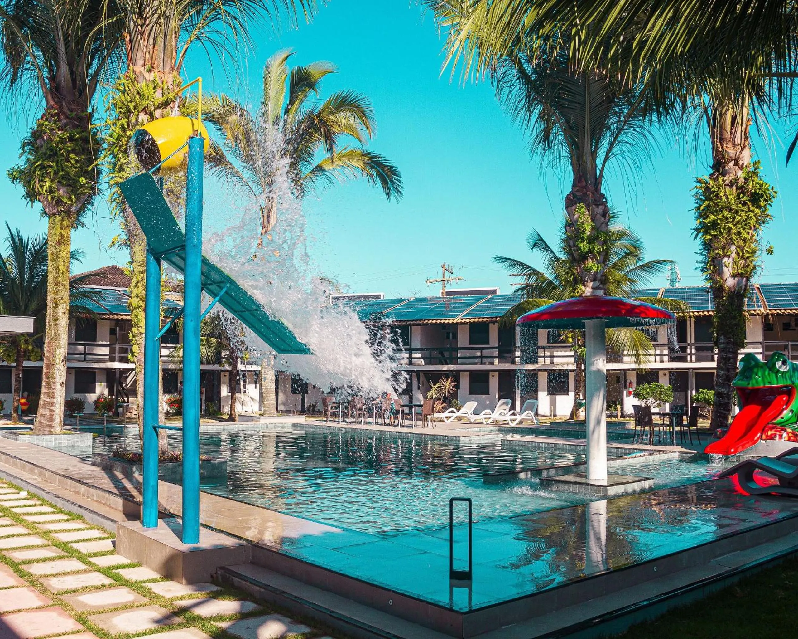 Pool view in BEIRA MAR PRAIA HOTEL - ORLA - Praia de Taperapuan