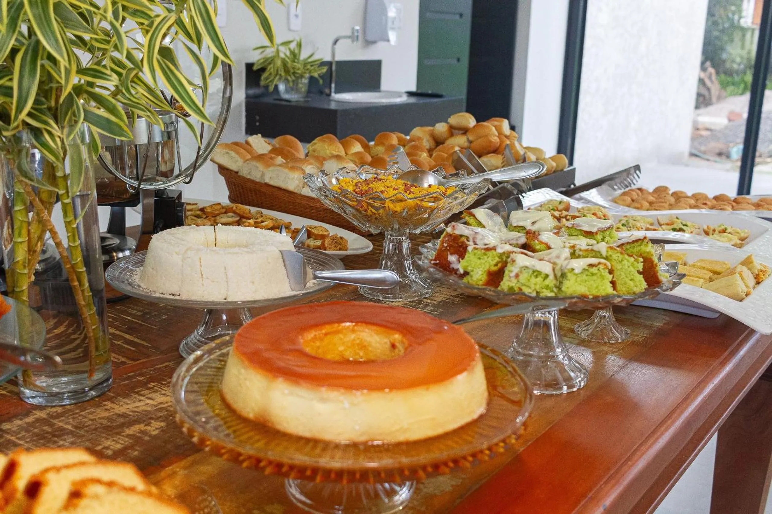 Breakfast in BEIRA MAR PRAIA HOTEL - ORLA - Praia de Taperapuan