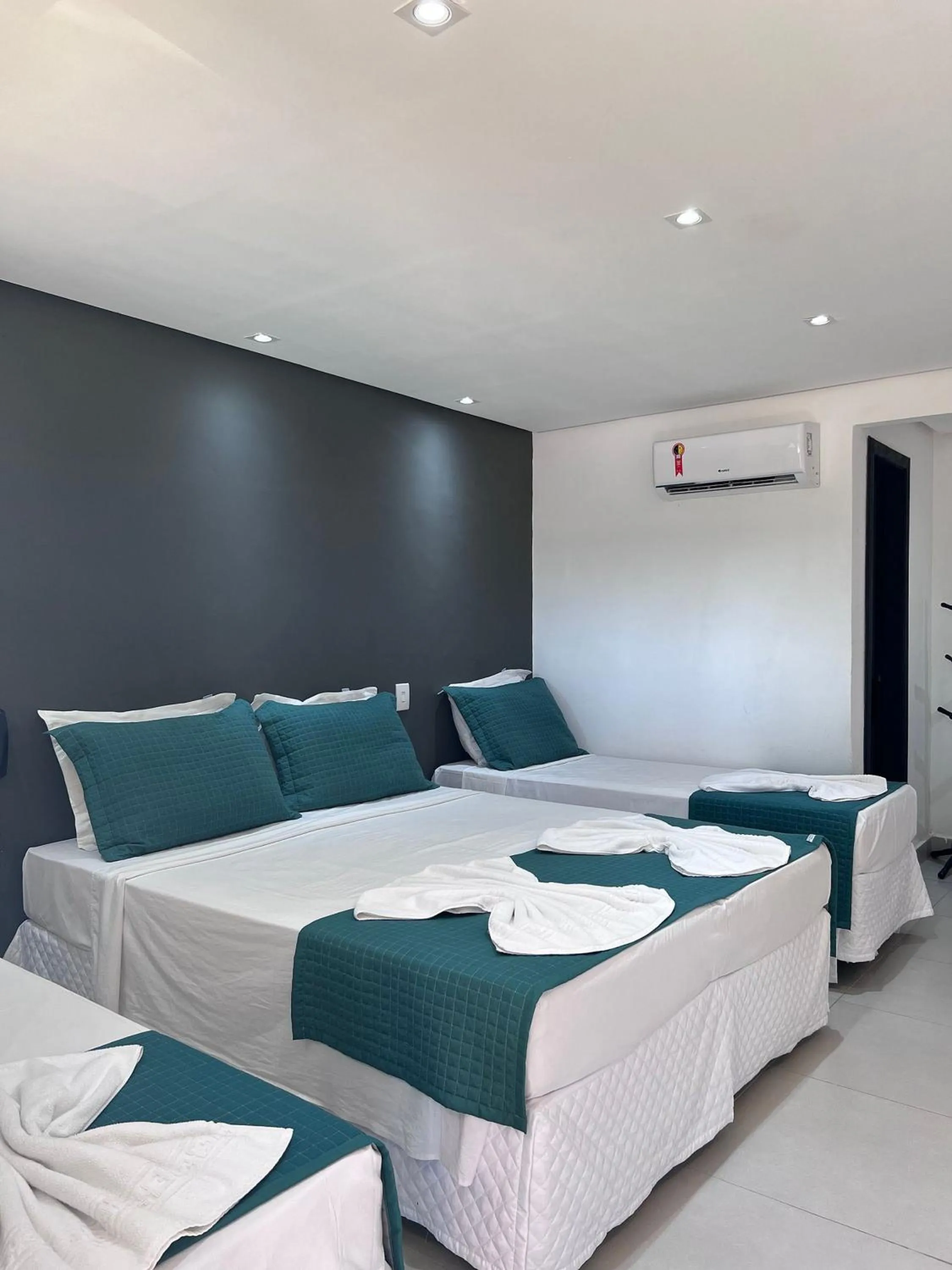 Bed in BEIRA MAR PRAIA HOTEL - ORLA - Praia de Taperapuan