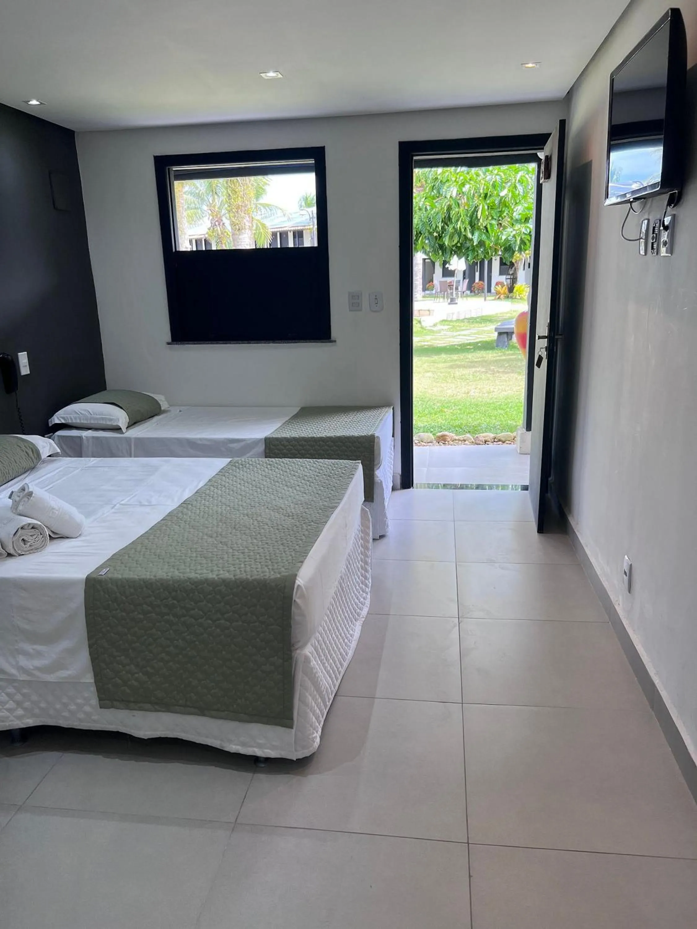 Bed in BEIRA MAR PRAIA HOTEL - ORLA - Praia de Taperapuan