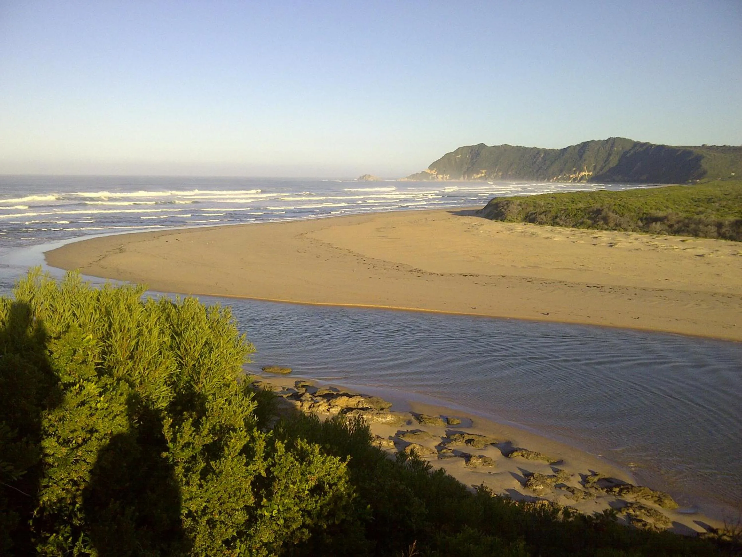 Beach in Pelican Lodge Guesthouse