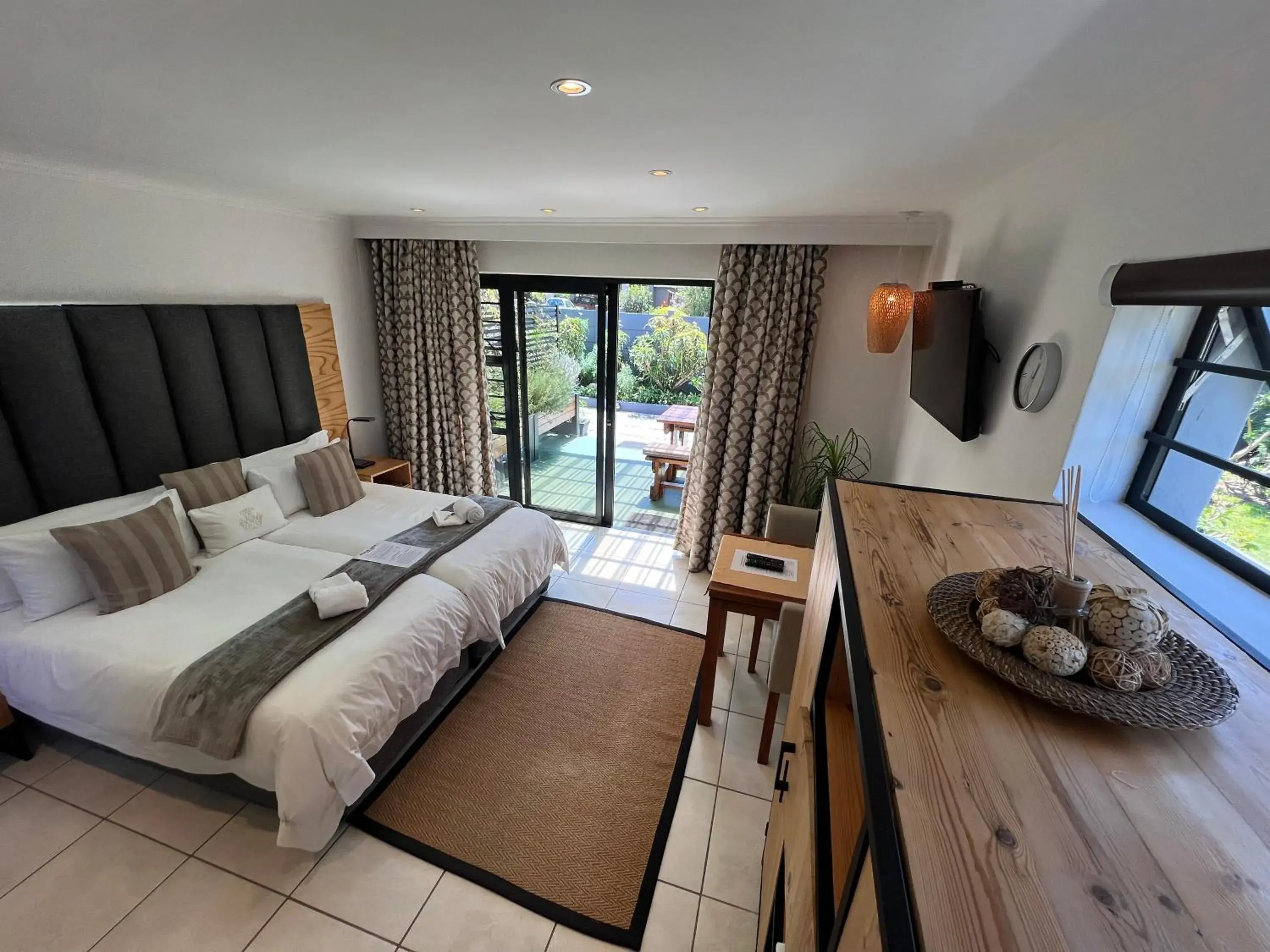 Pelican Lodge Guesthouse Pelican Lodge Guesthouse