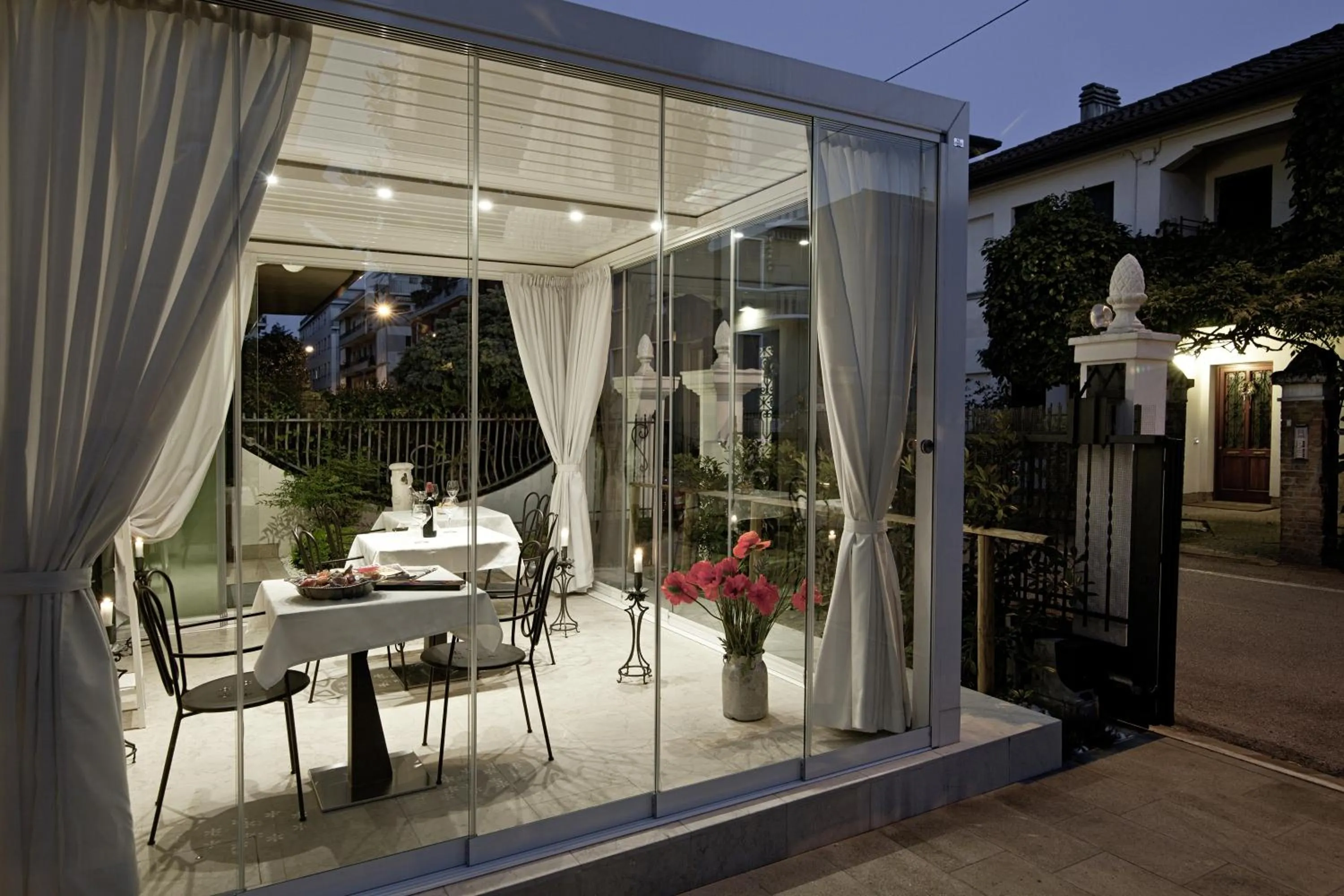 Facade/entrance in Chiara - Lodge