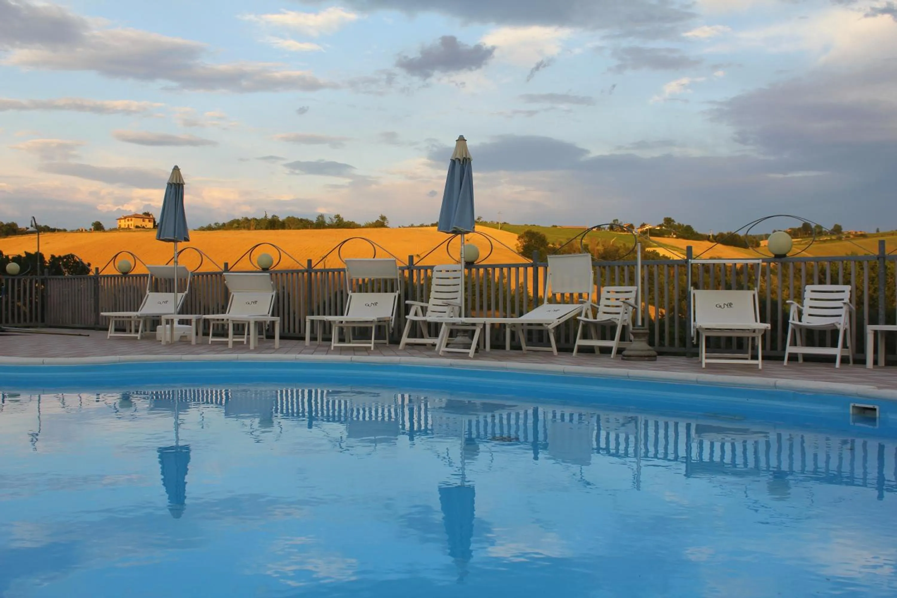 Sunset in Hotel Sporting