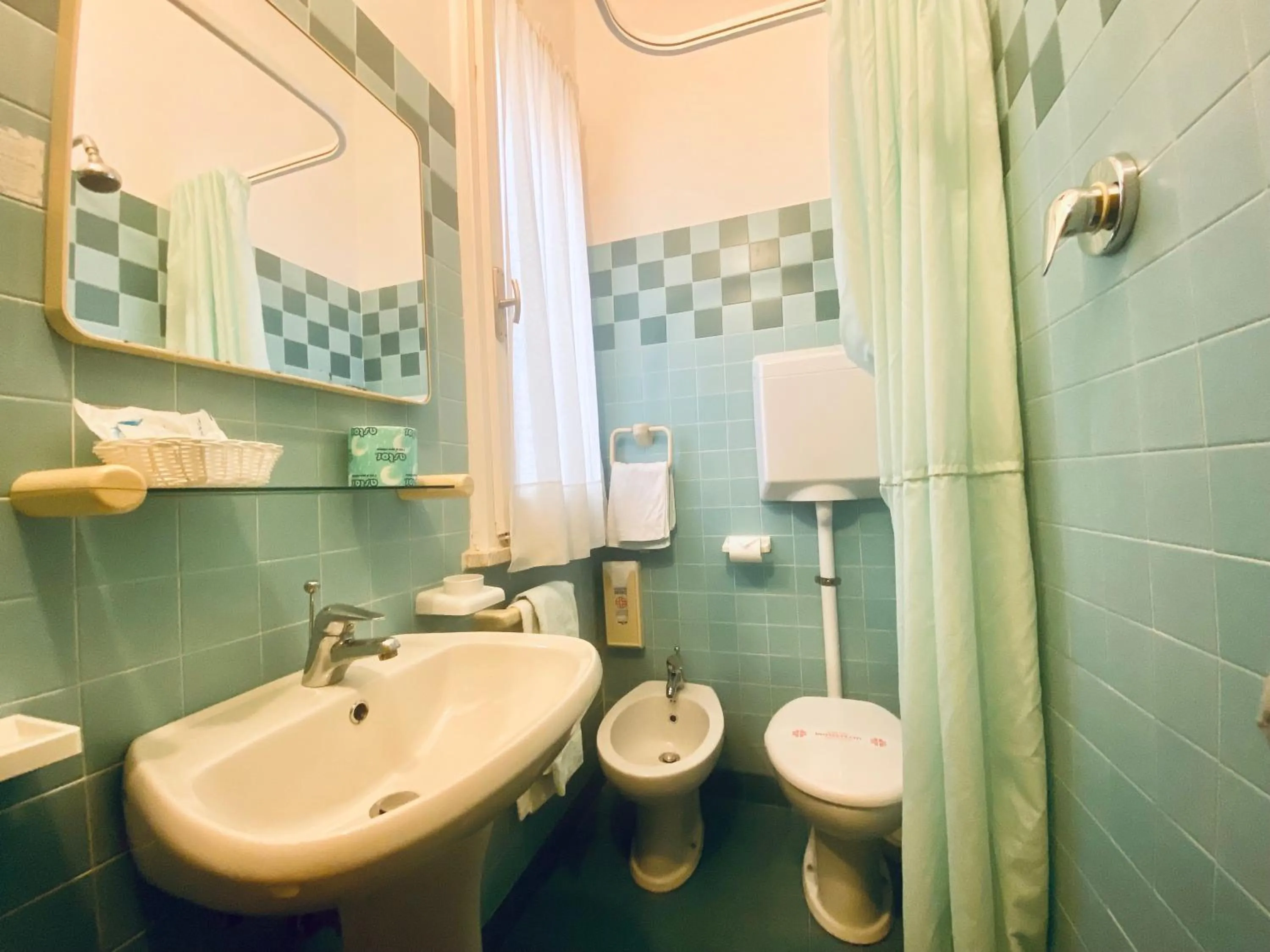 Toilet in Hotel Villa Grazia