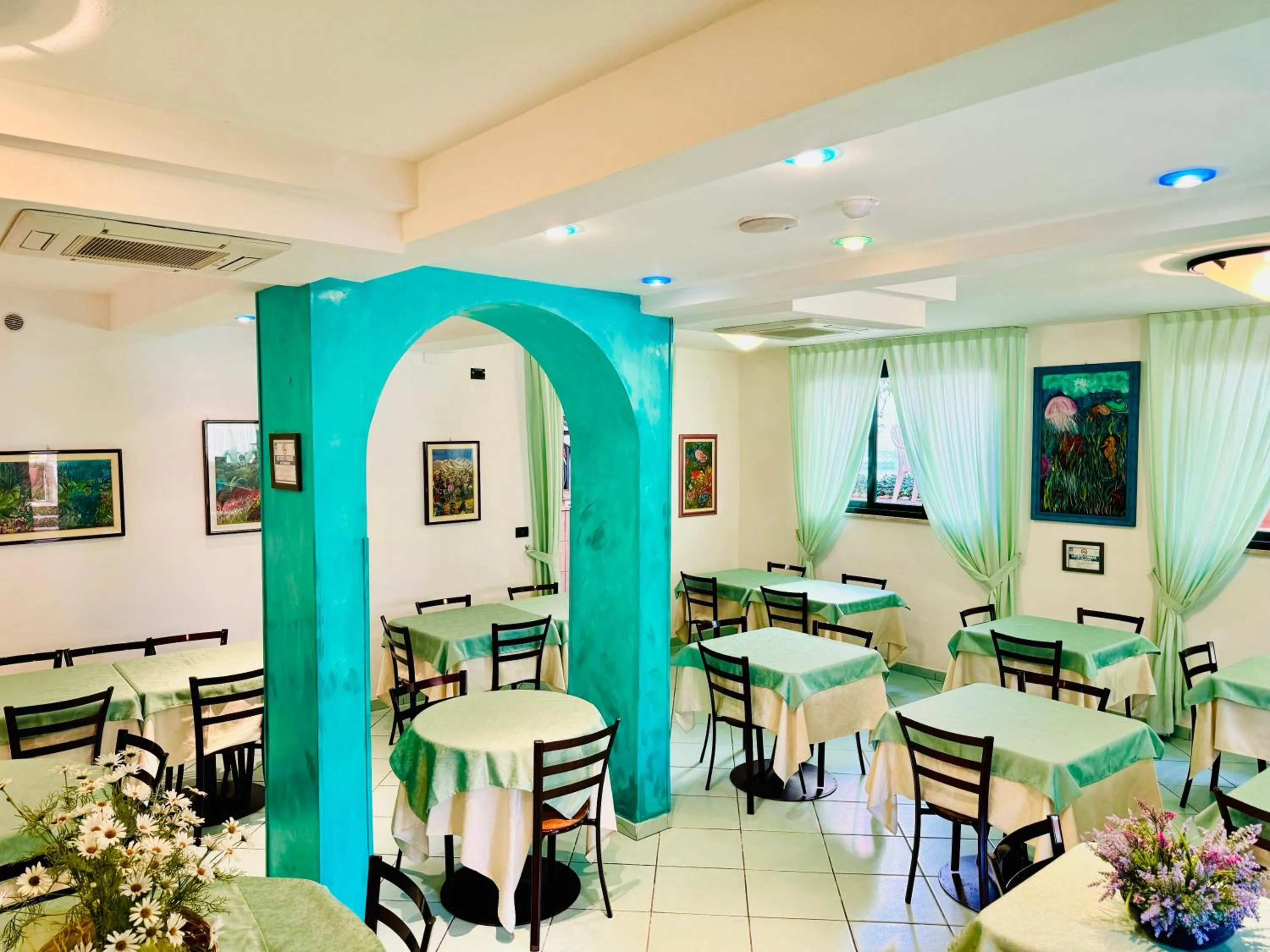 Restaurant/places to eat in Hotel Villa Grazia