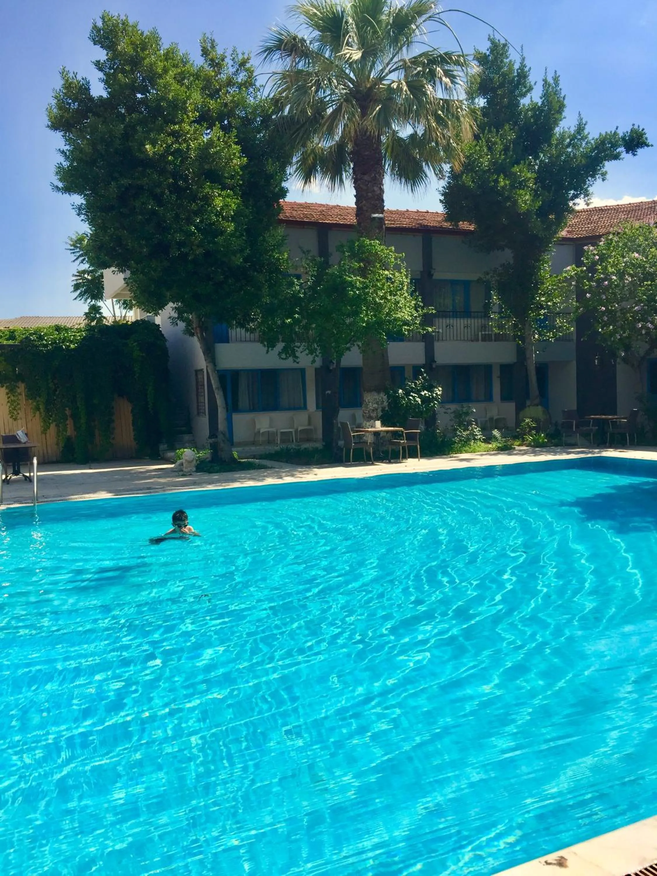 Swimming pool in ARTEMİS YÖRÜK OTEL OLD TOWN PAMUKKALE