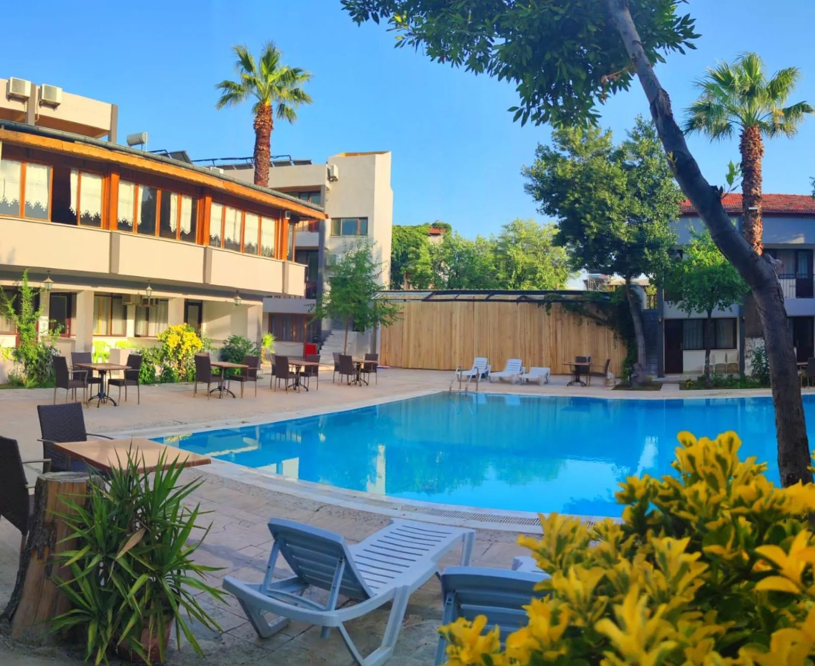 Swimming pool in ARTEMİS YÖRÜK OTEL OLD TOWN PAMUKKALE