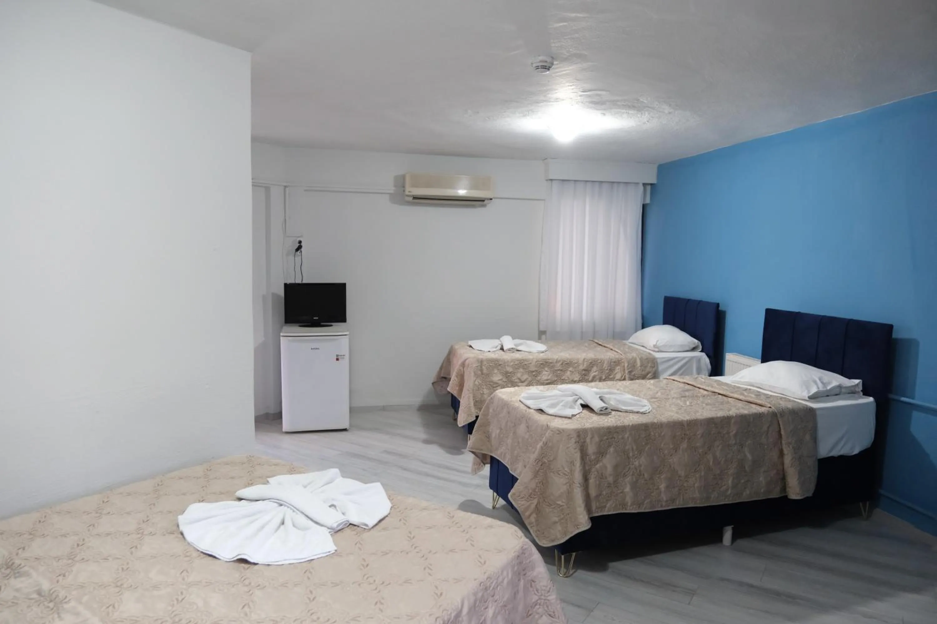 Bedroom, Bed in ARTEMİS YÖRÜK OTEL OLD TOWN PAMUKKALE