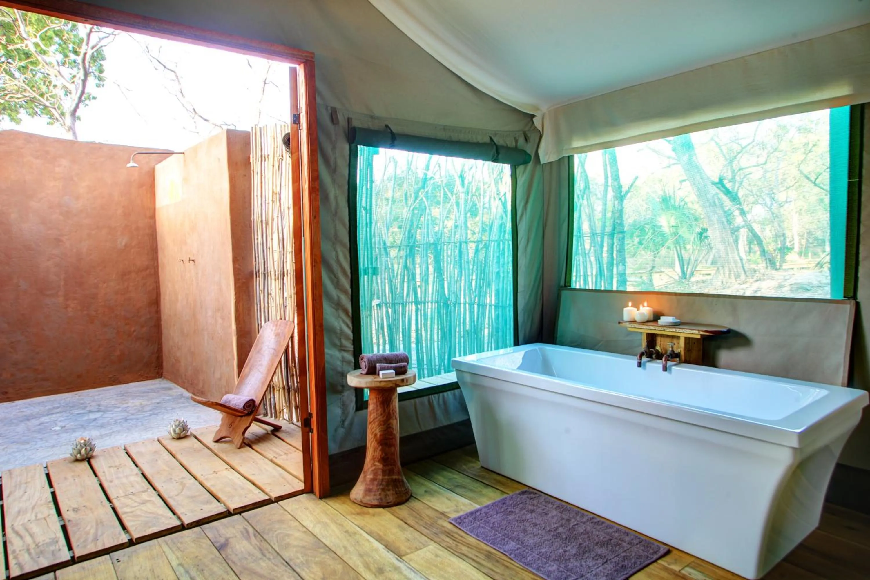 Bathroom in Fathala Wildlife Reserve