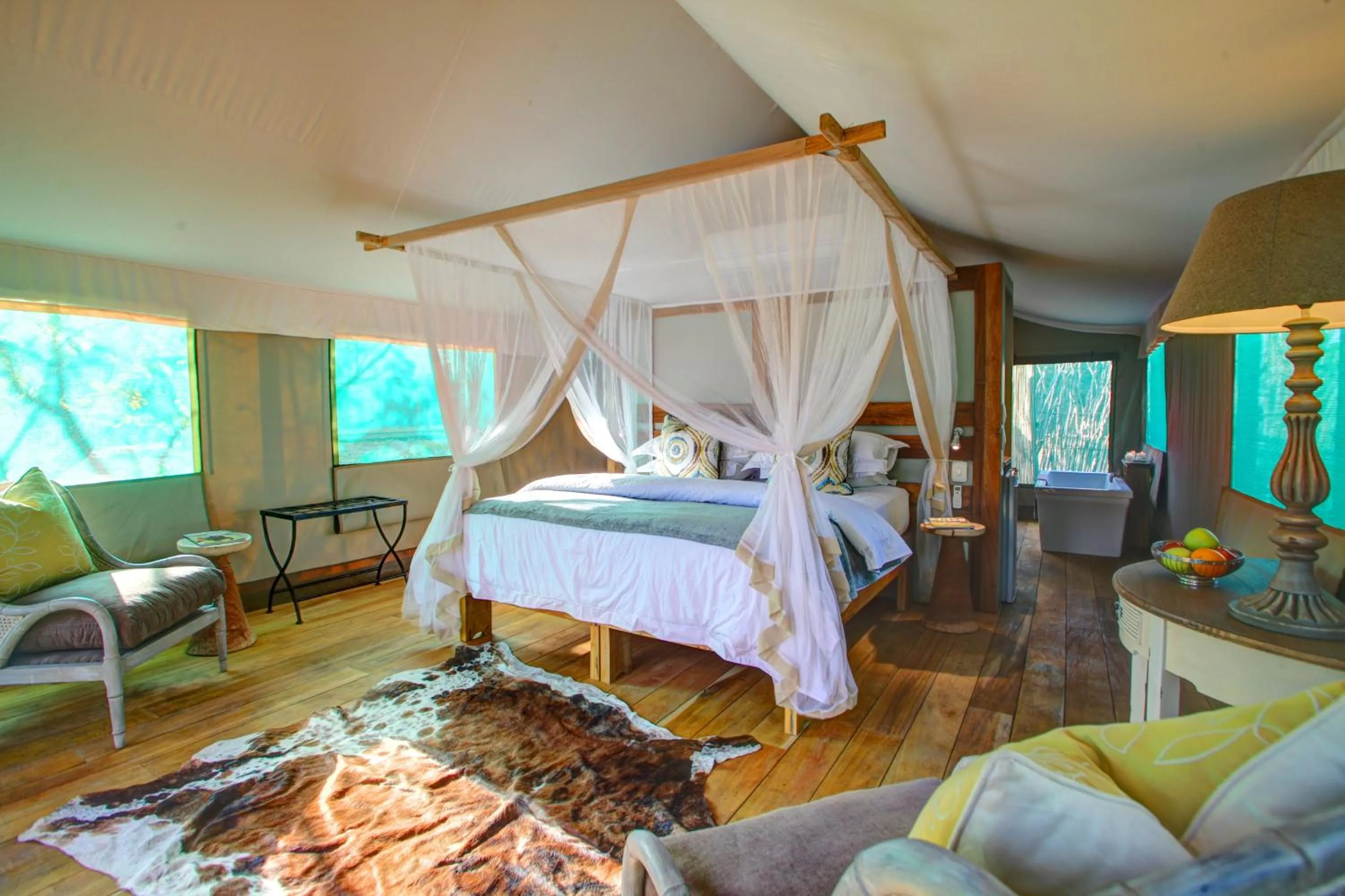 Bedroom in Fathala Wildlife Reserve