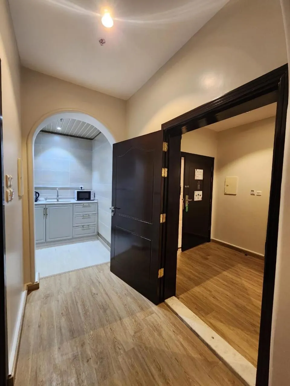 Kitchen or kitchenette in Shyan Hotel