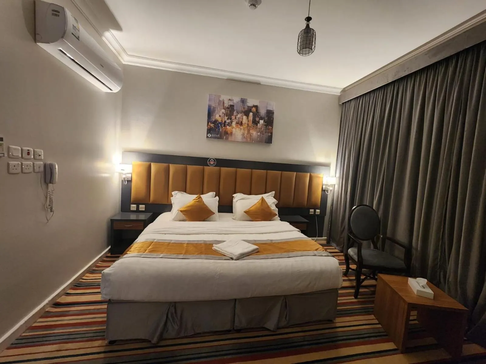 Photo of the whole room, Bed in Shyan Hotel
