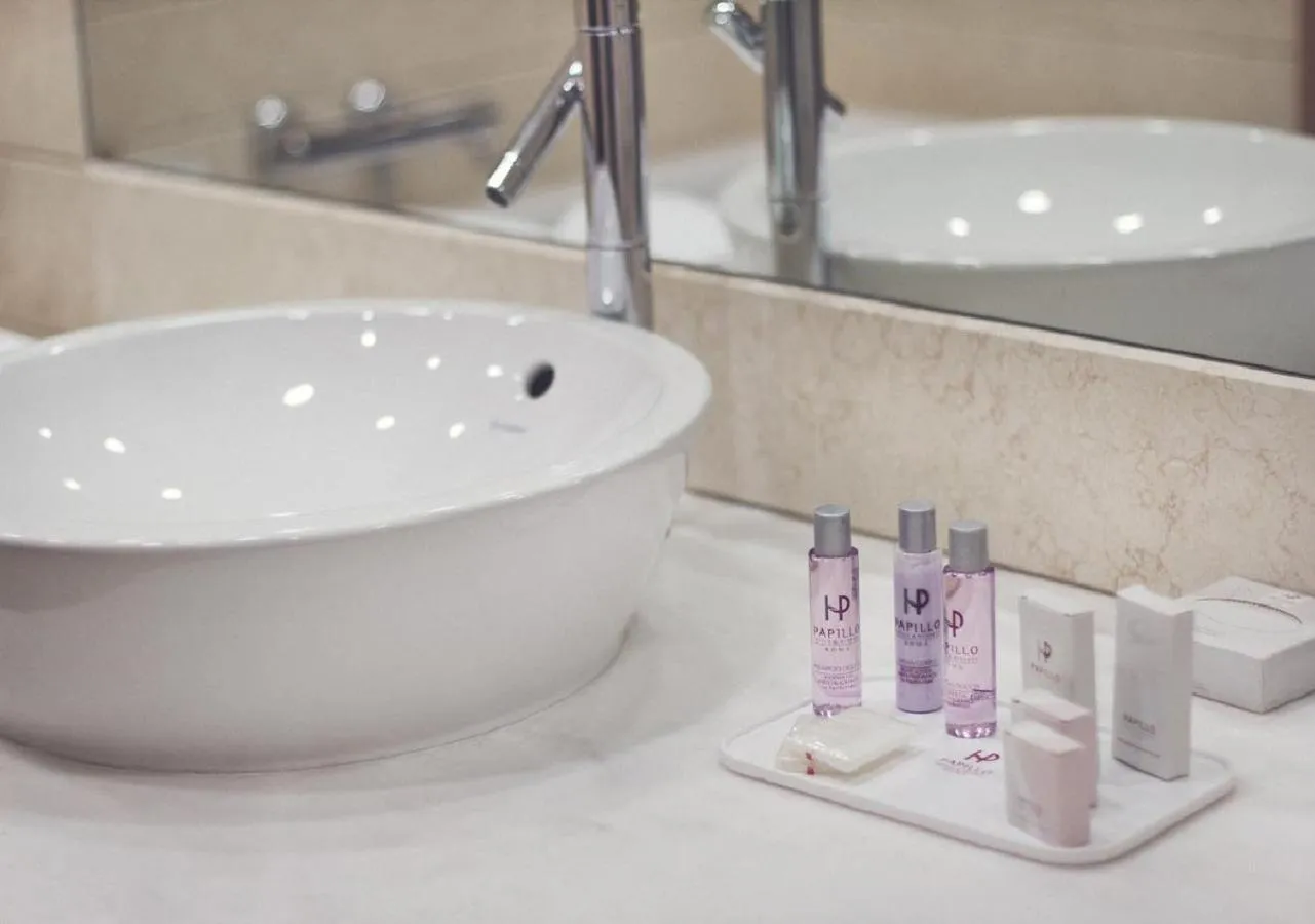 Bathroom in Papillo Hotels & Resorts Roma