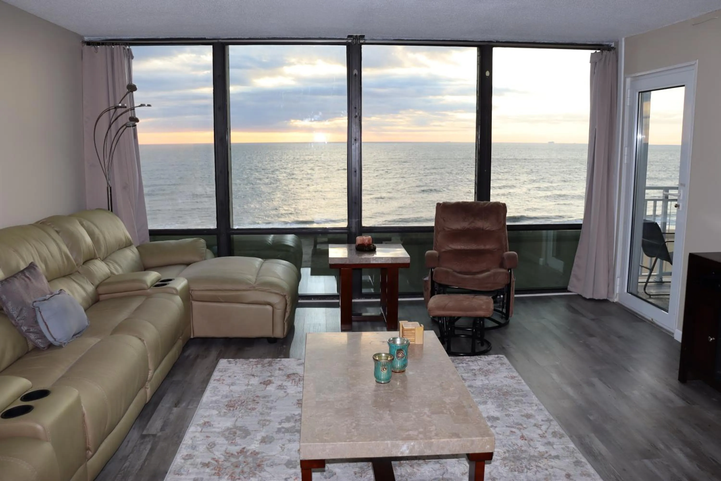 Living room in Beach Luxury Oceanfront