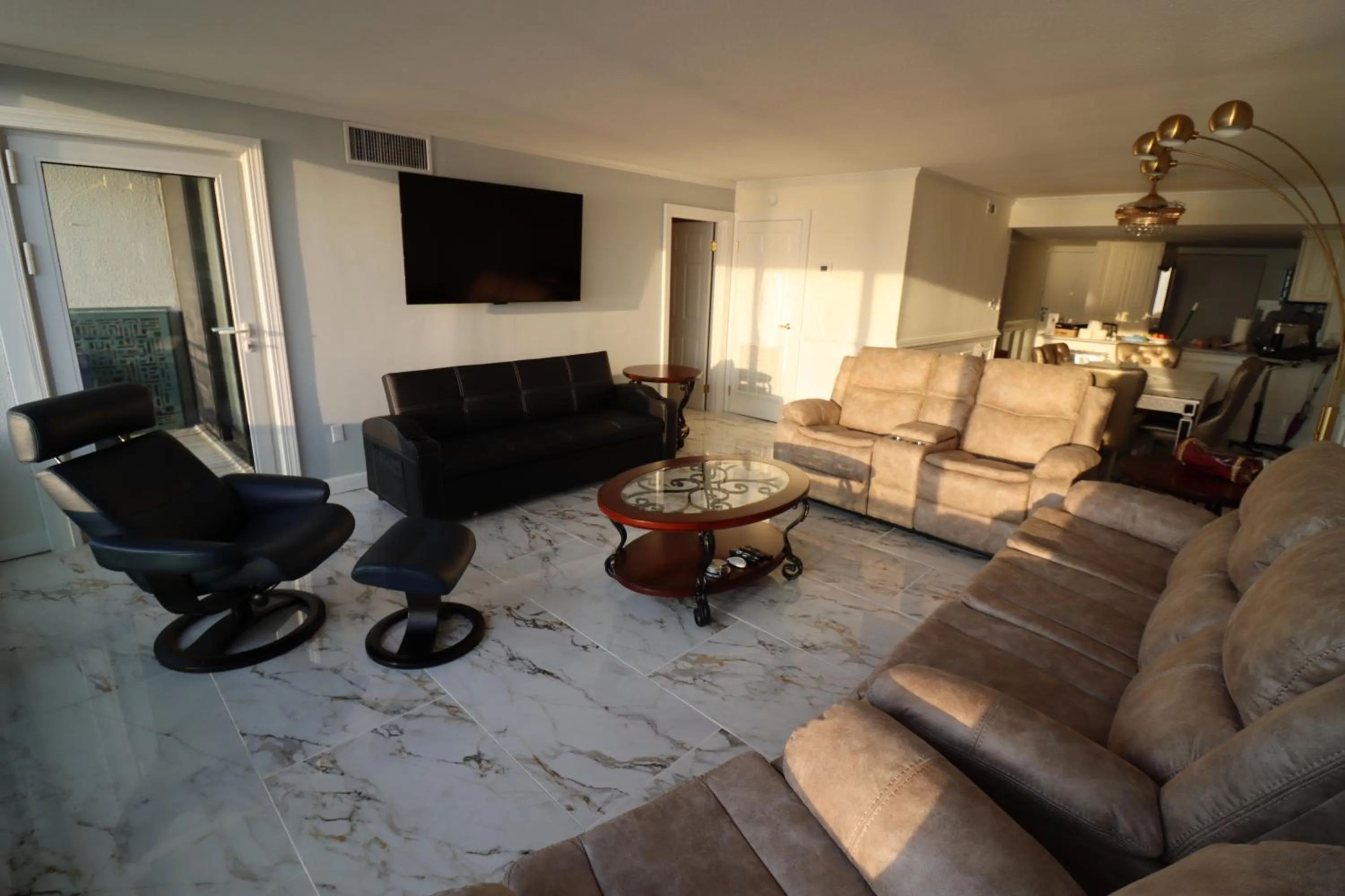 Living room in Beach Luxury Oceanfront